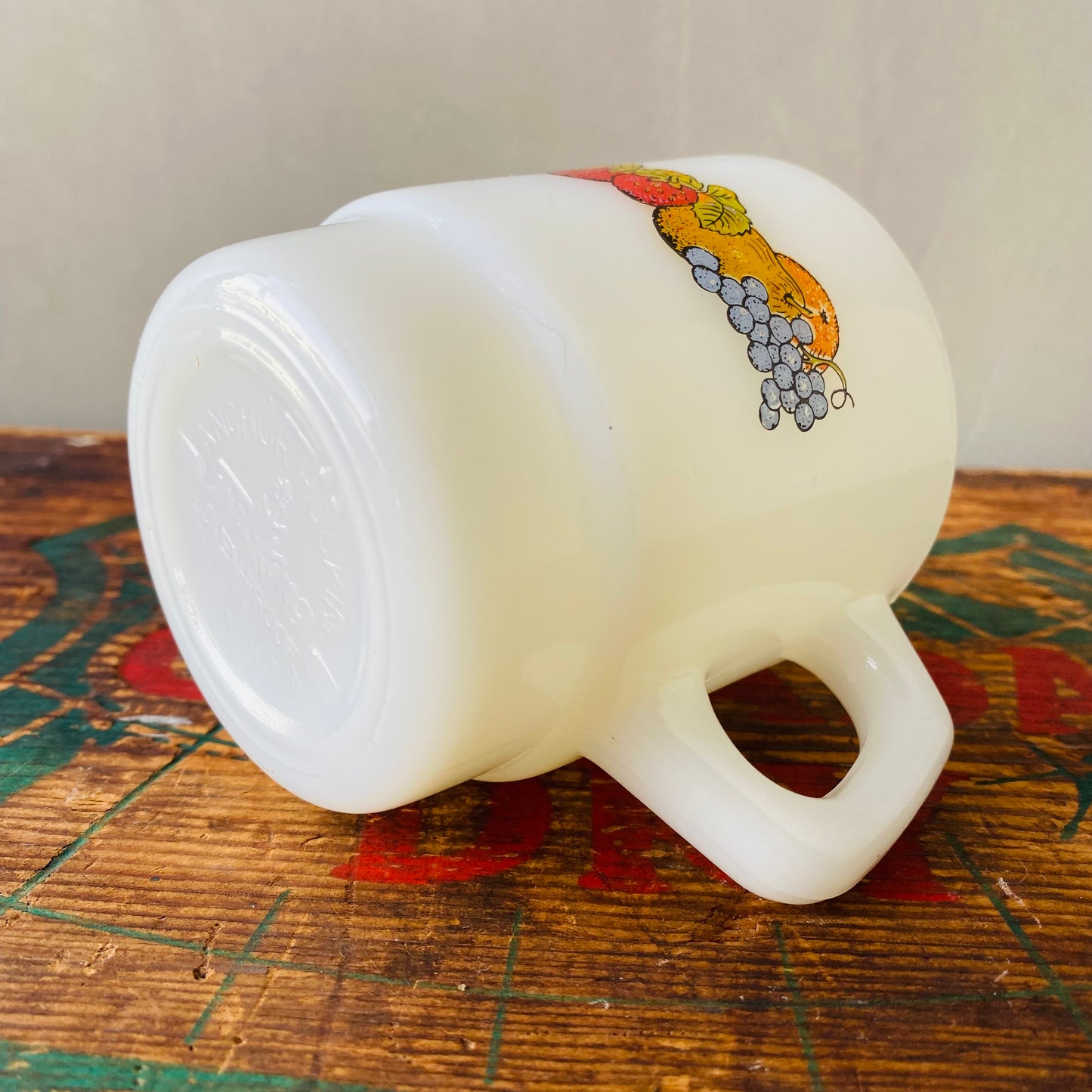 【1960-1976】Fire-King NATURE'S BOUNTY mug