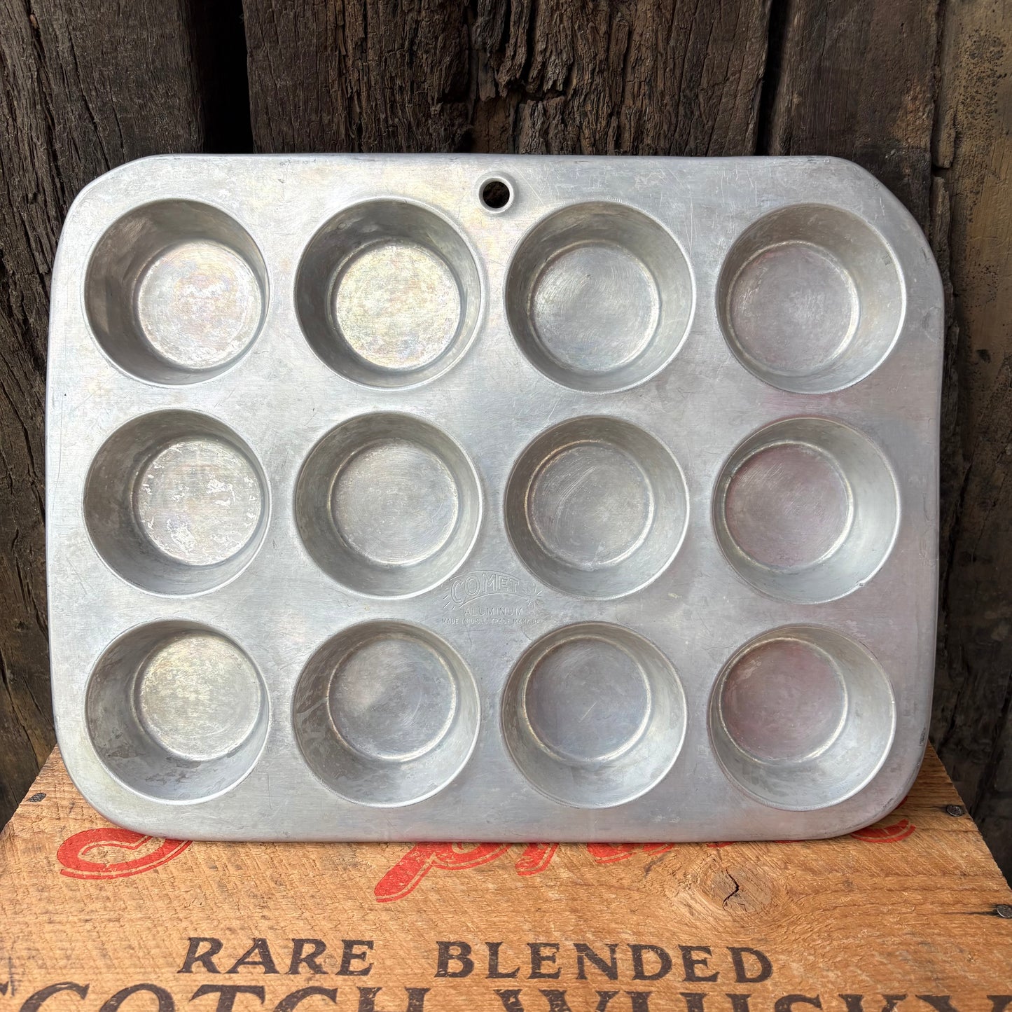 【1940-50s USA vintage】COMET Aluminum 12 Cup Muffin Pan