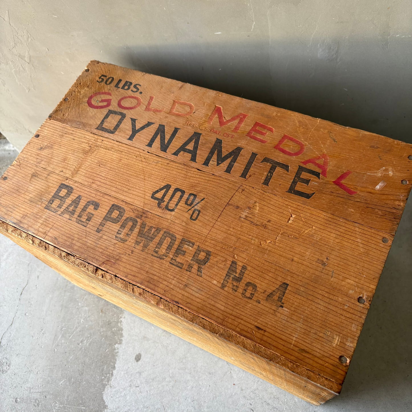 【1930s USA vintage】GOLD MEDAL DYNAMITE Wood Box
