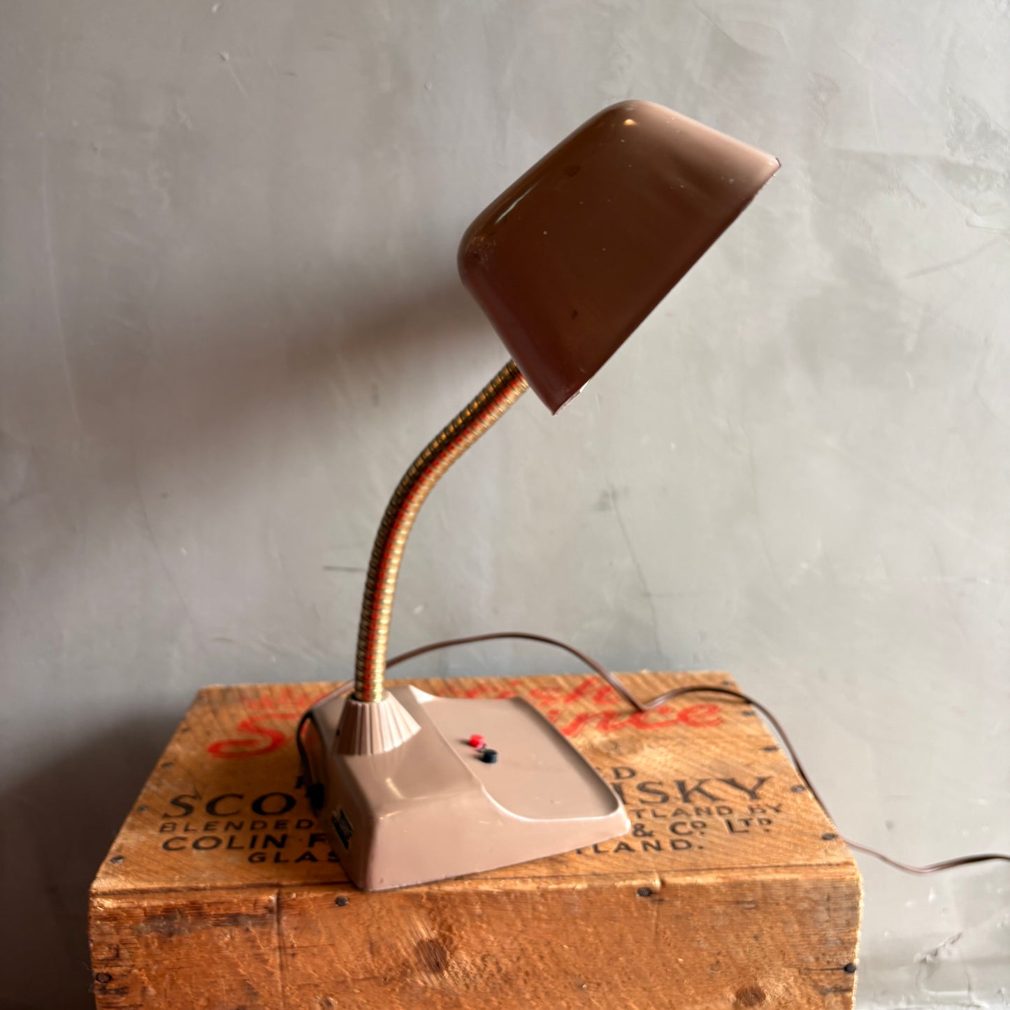 【1950s USA vintage】MARKS DELUXE Fluorescent Desk Lamp