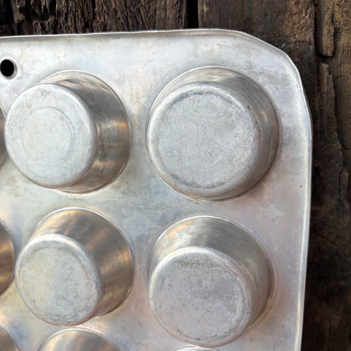 【1940-50s USA vintage】COMET Aluminum 12 Cup Muffin Pan