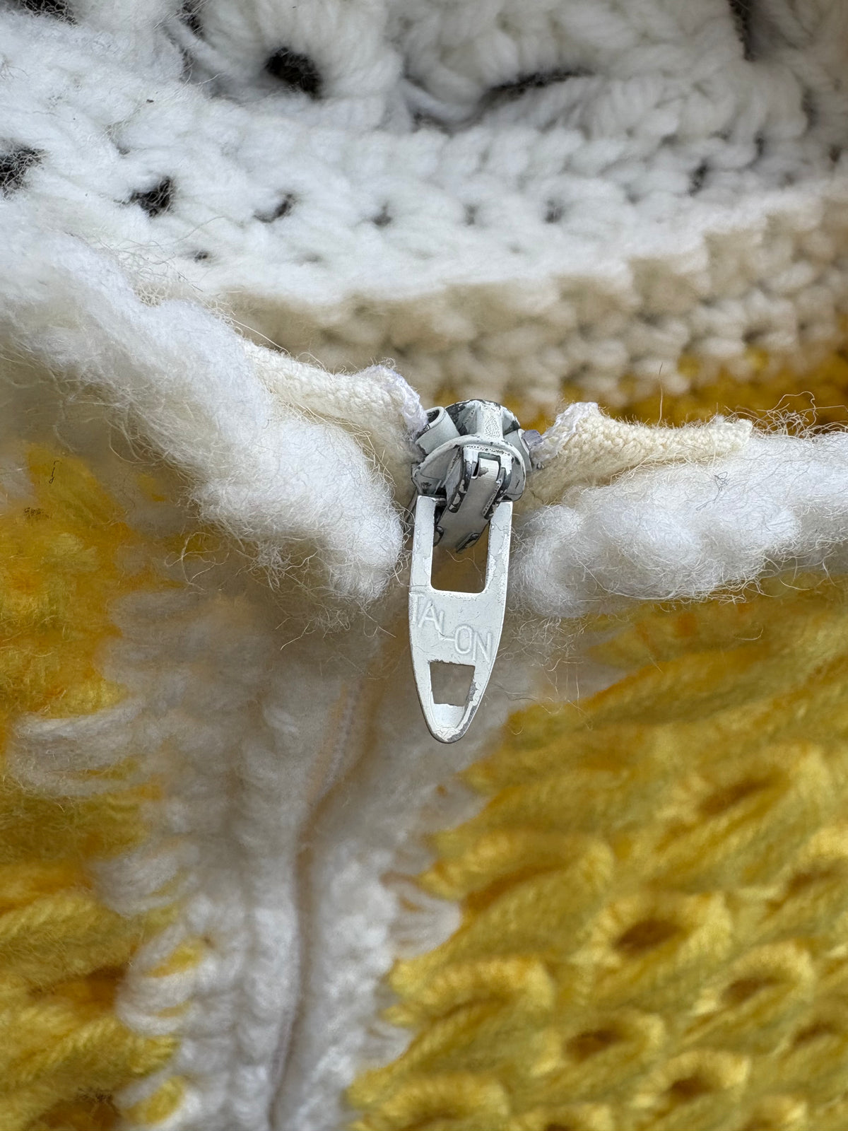 【USA vintage】Handmade Crochet Hooded Baby Bunting