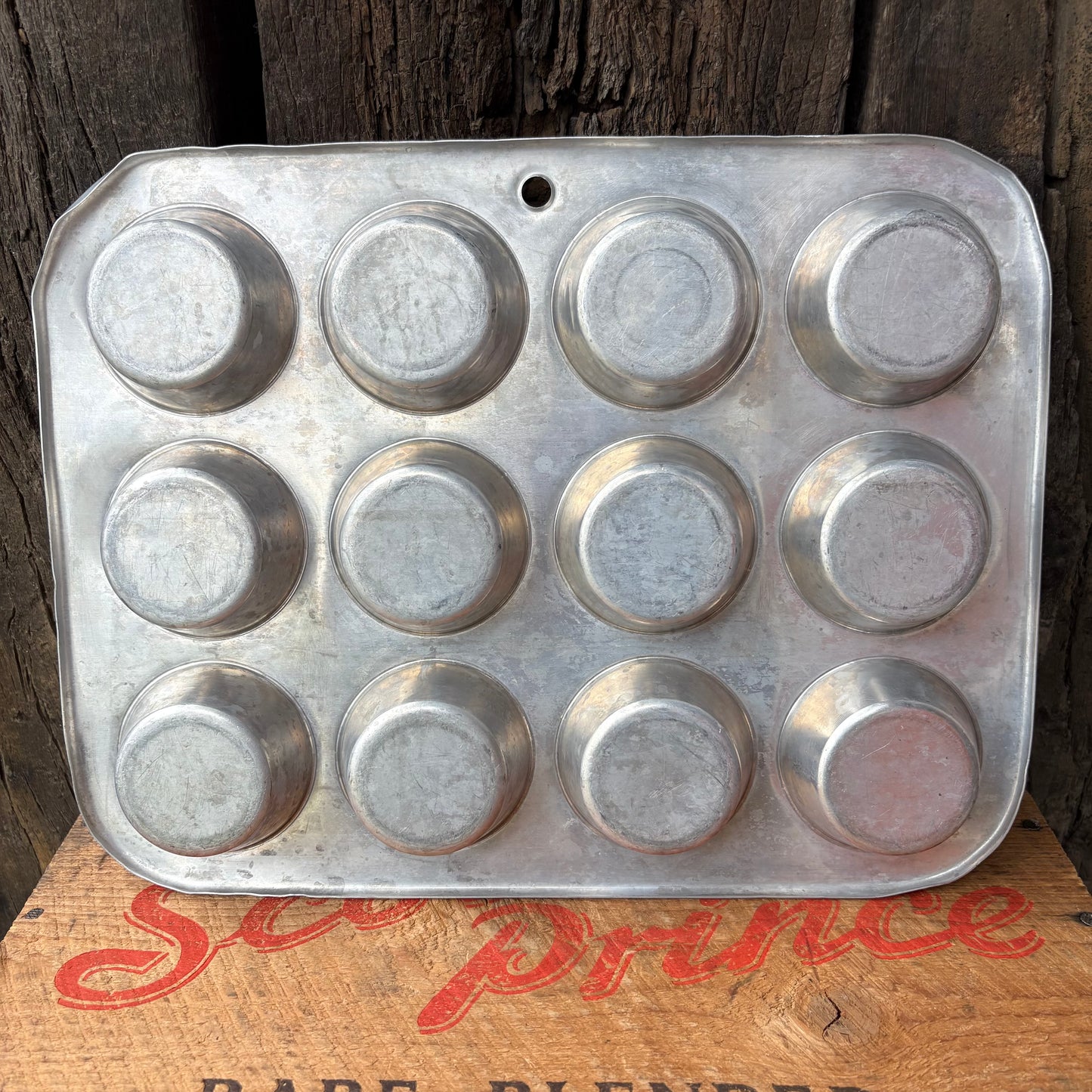 【1940-50s USA vintage】COMET Aluminum 12 Cup Muffin Pan