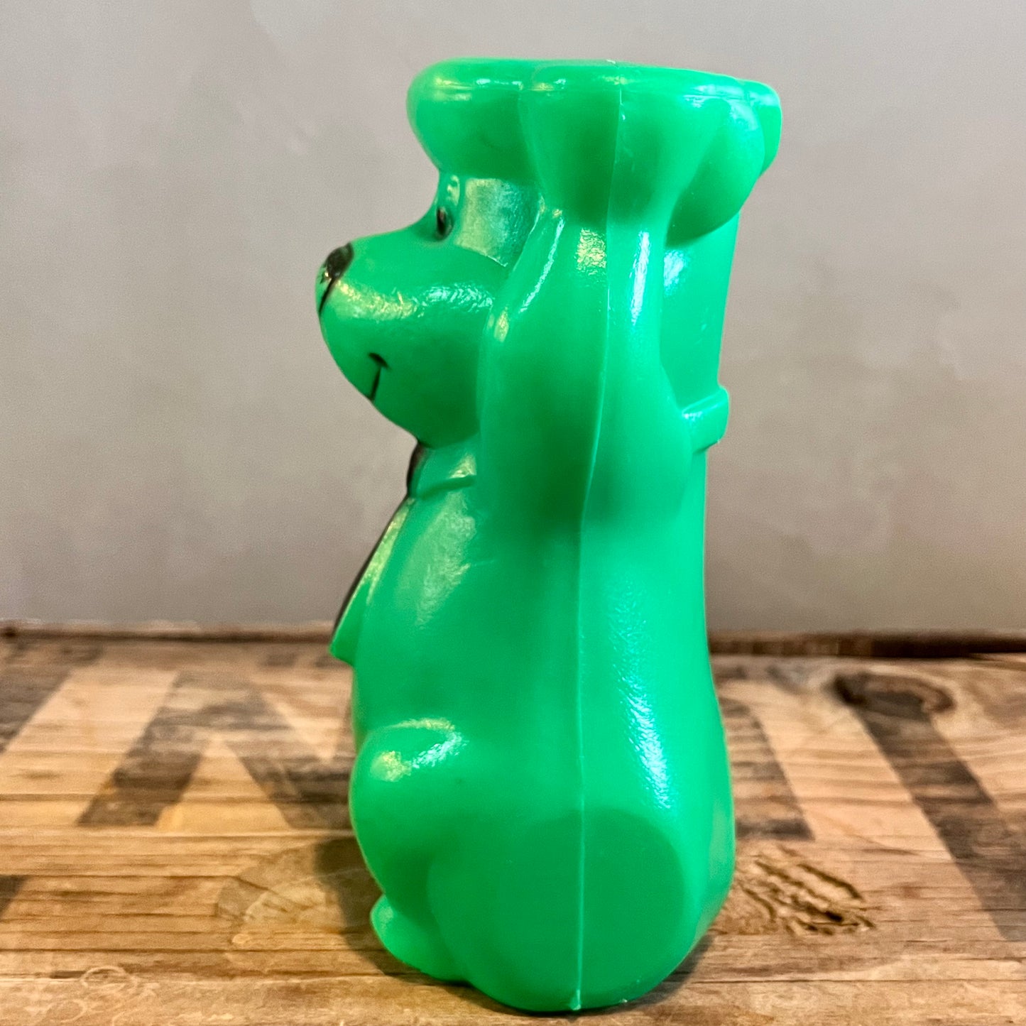 【60s USA vintage】Yogi Bear Bowling Pin （Green）