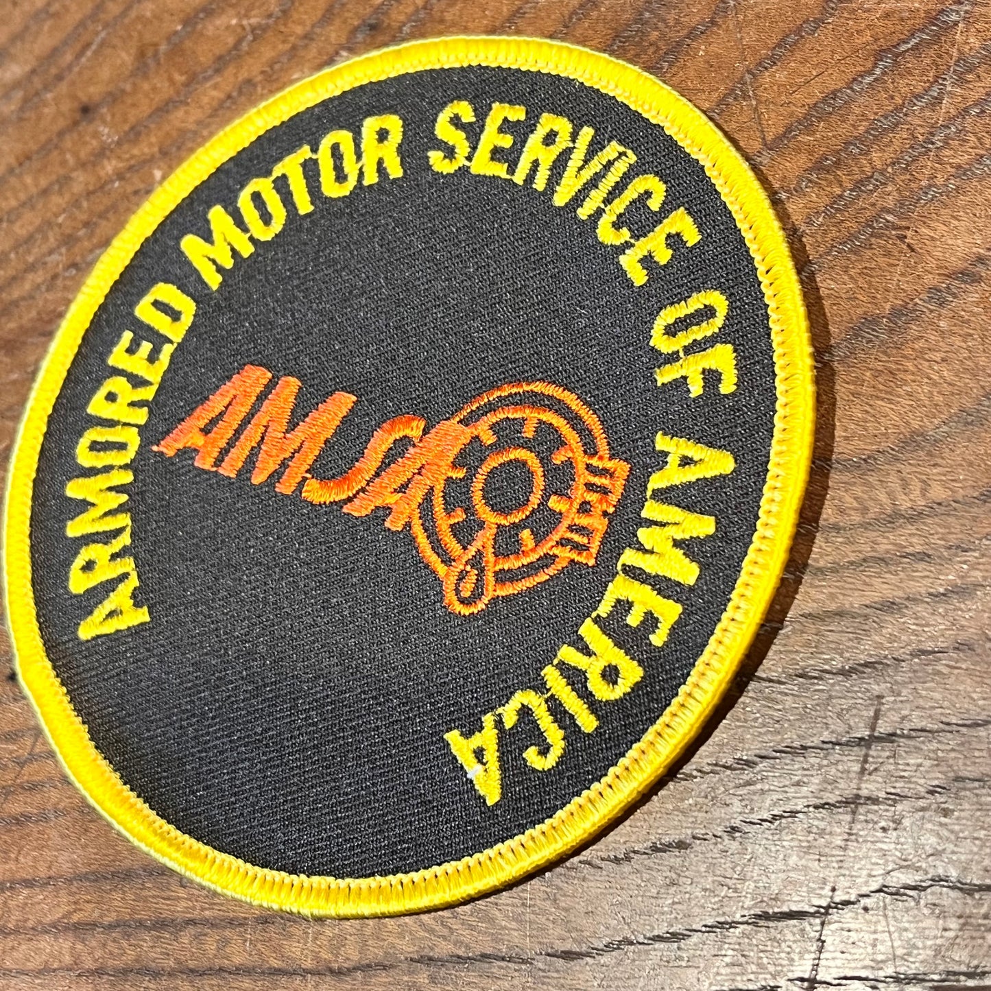 【USA vintage】ワッペン　ARMORED MOTOR SERVICE OF AMERICA