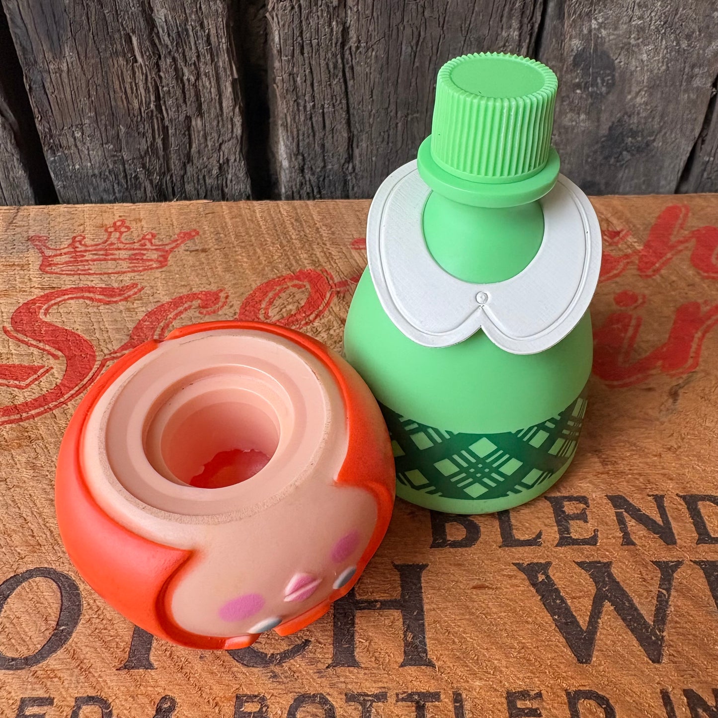 【1970s USA vintage】AVON Small World bottle