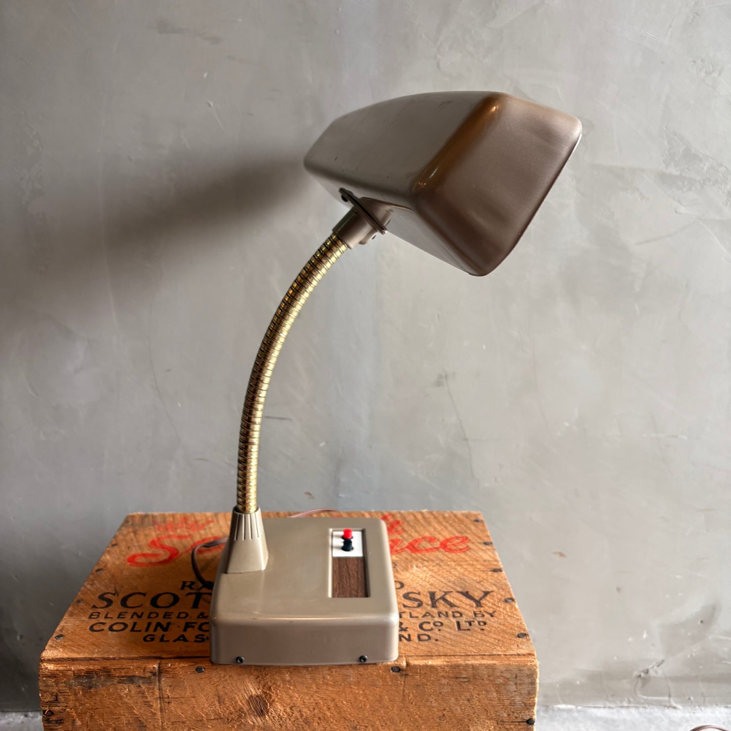 【1950s USA vintage】Portable Desk Lamp