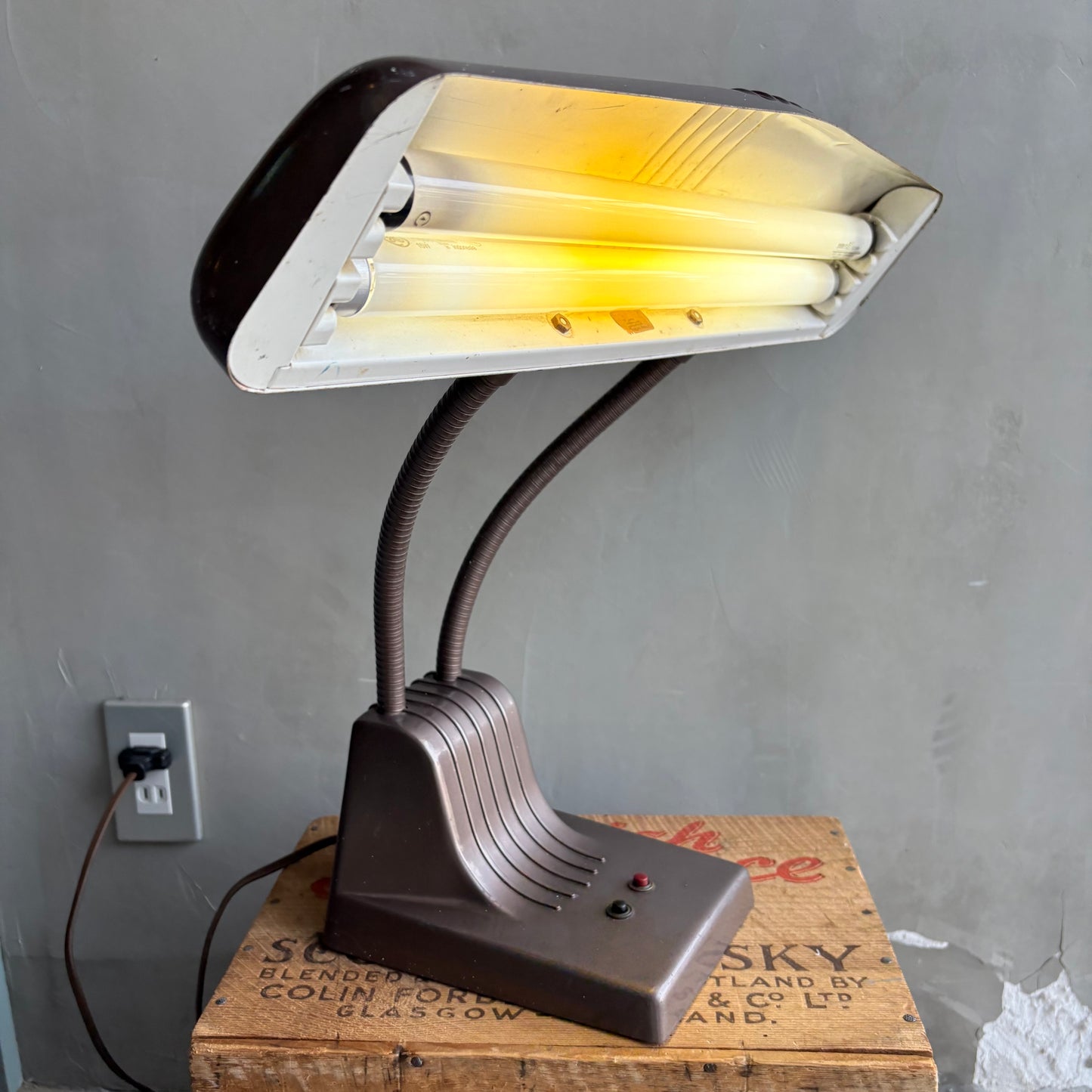 【1950s USA vintage】DAZOR Model 1000 Industrial Desk Lamp