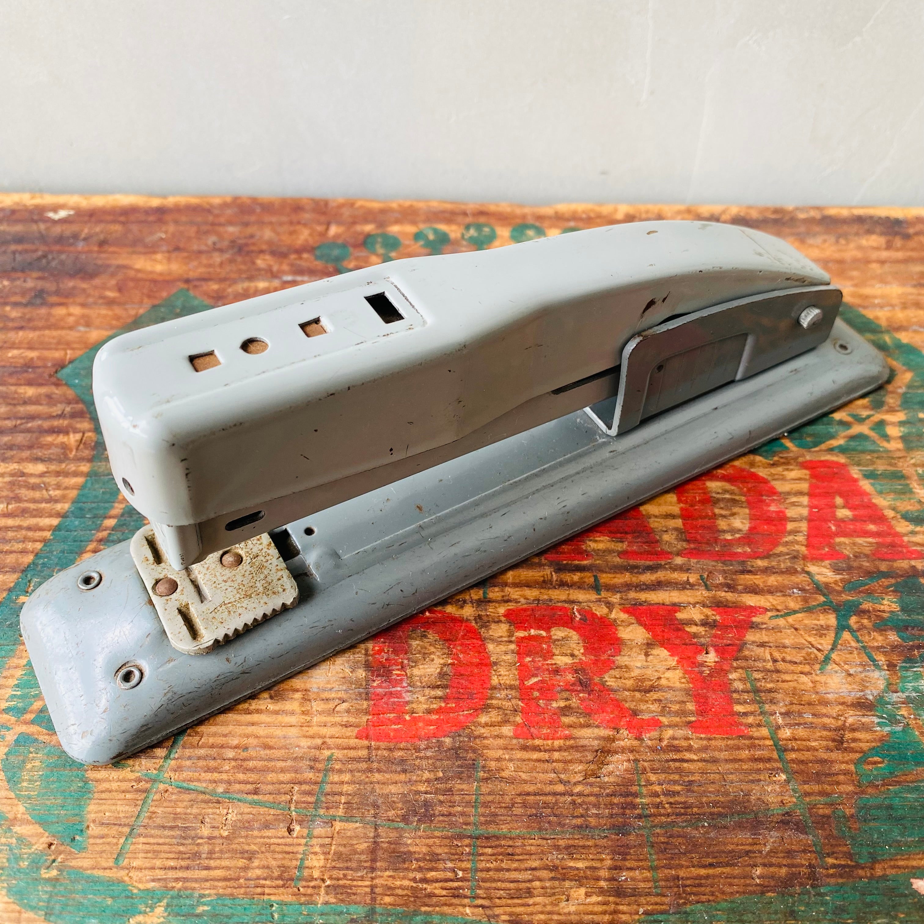 【1950s USA vintage】Swingline stapler