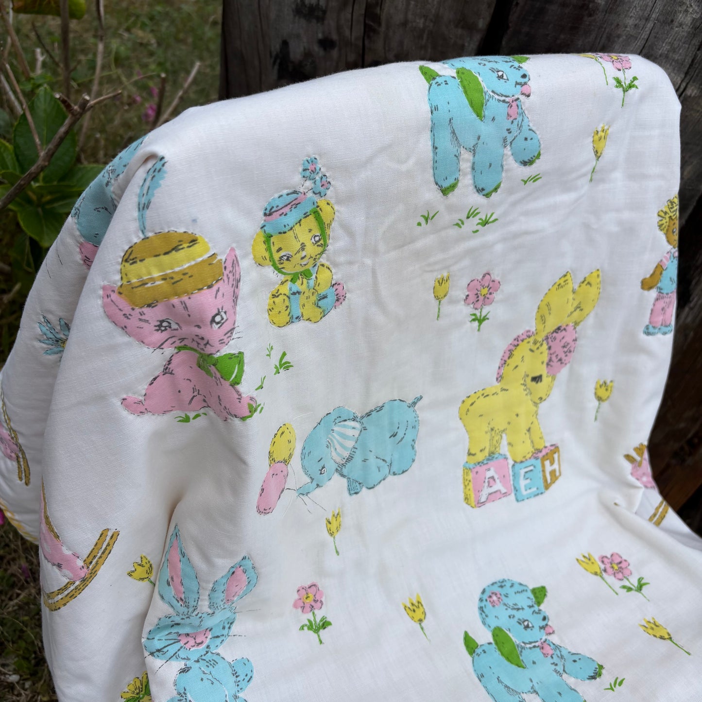 【1950s-1960s USA vintage】antique baby quilt