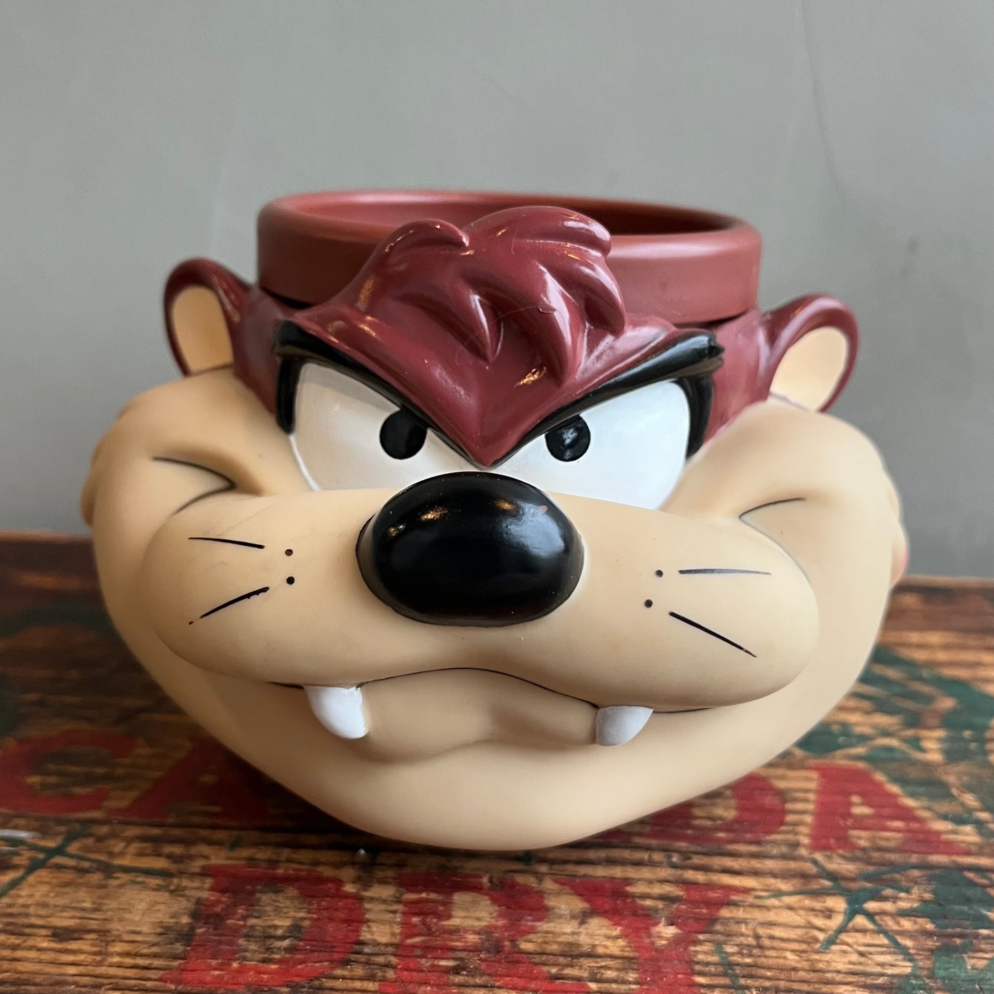 【1992】LOONEY TUNES Face mug Tasmanian Devil