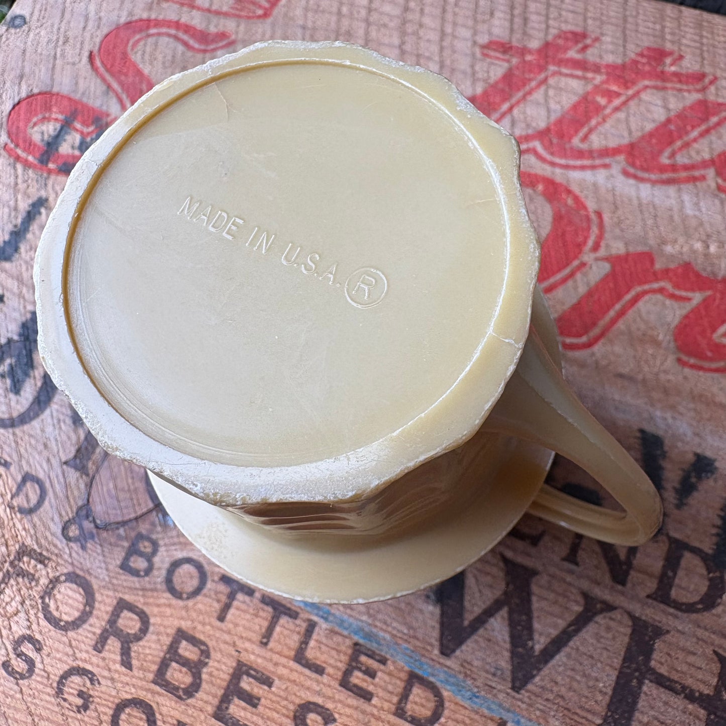 【1950s-1960s USA vintage】MR. PEANUT Plastic Mug Beige