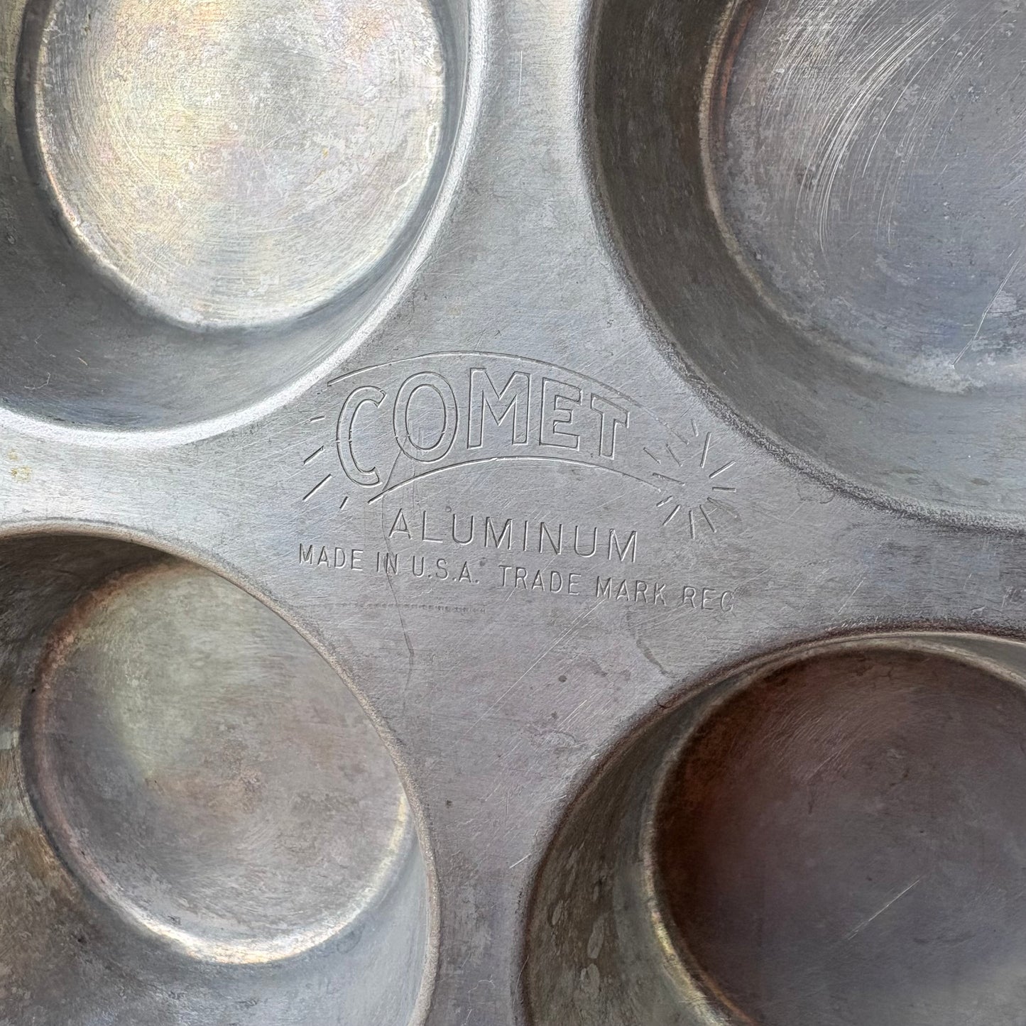 【1940-50s USA vintage】COMET Aluminum 12 Cup Muffin Pan
