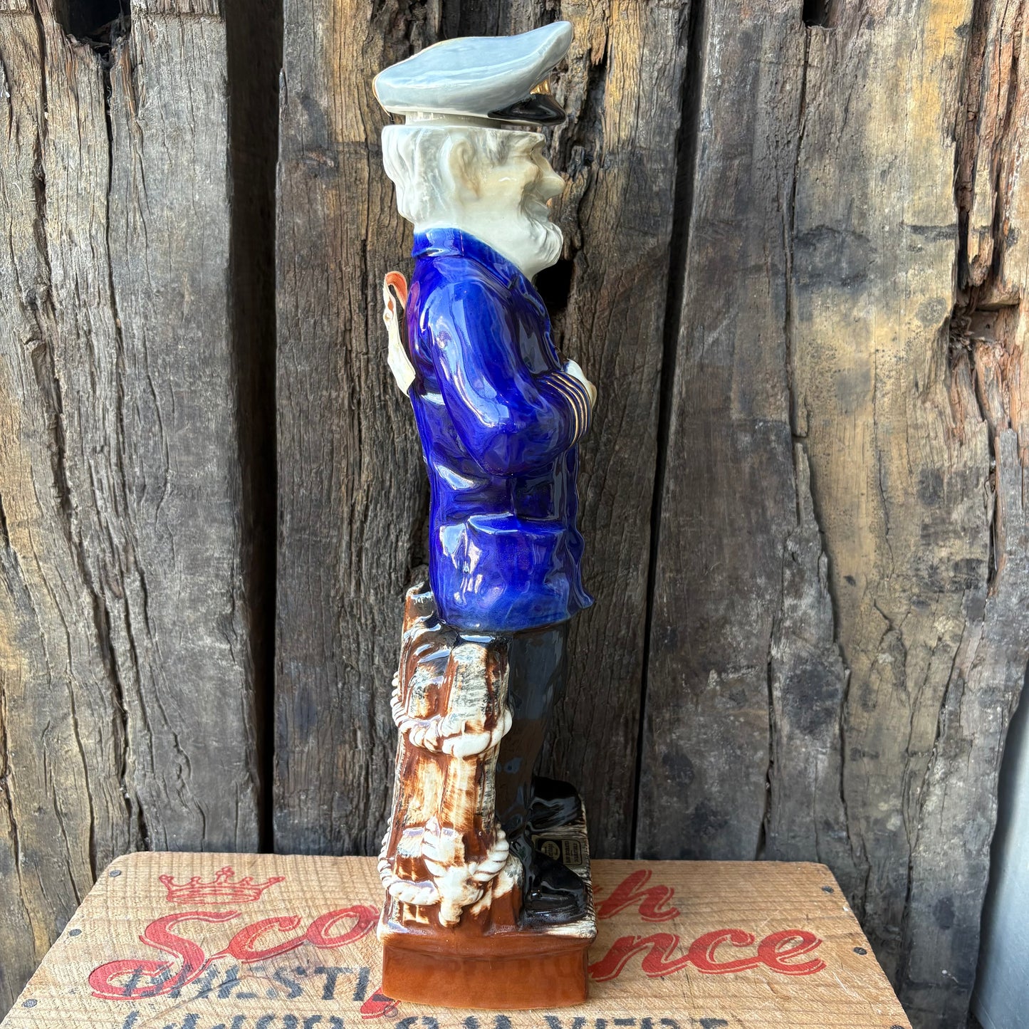 【1971 vintage】EZRA BROOKS “SEA CAPTAIN” Decanter
