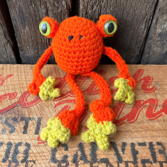 【USA vintage】Frog Crochet Doll Handmade Knit Plush Toy