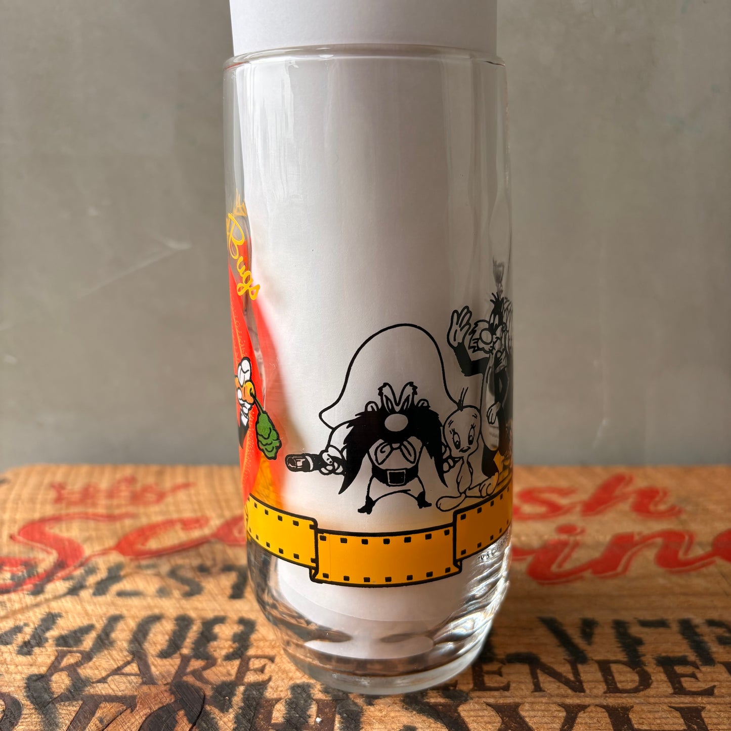 【1990s USA vintage】BUGS BUNNY 50th Anniversary Glass