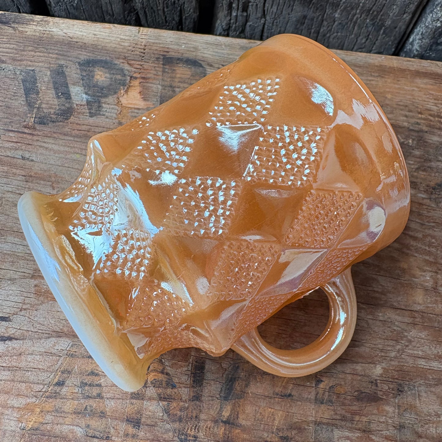 【1960s-1976 USA vintage】Fire-King Kimberley mug Peach Lustre