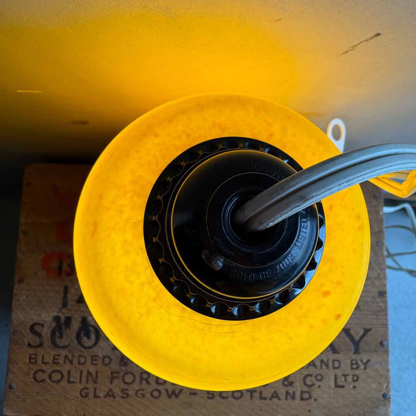 【1970s USA vintage】Yellow Speckled Glass Hanging Pendant Lamp