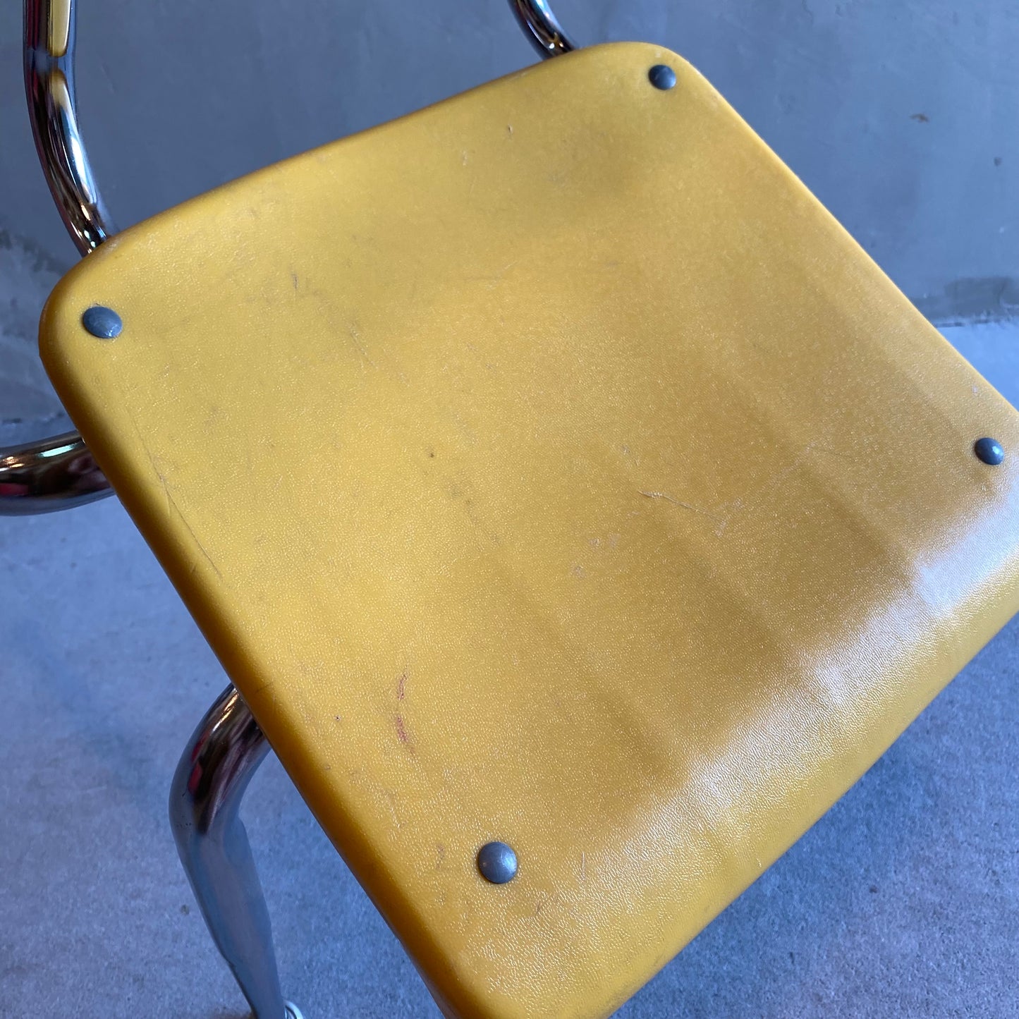 【USA vintage 】VIRCO kids chair yellow M