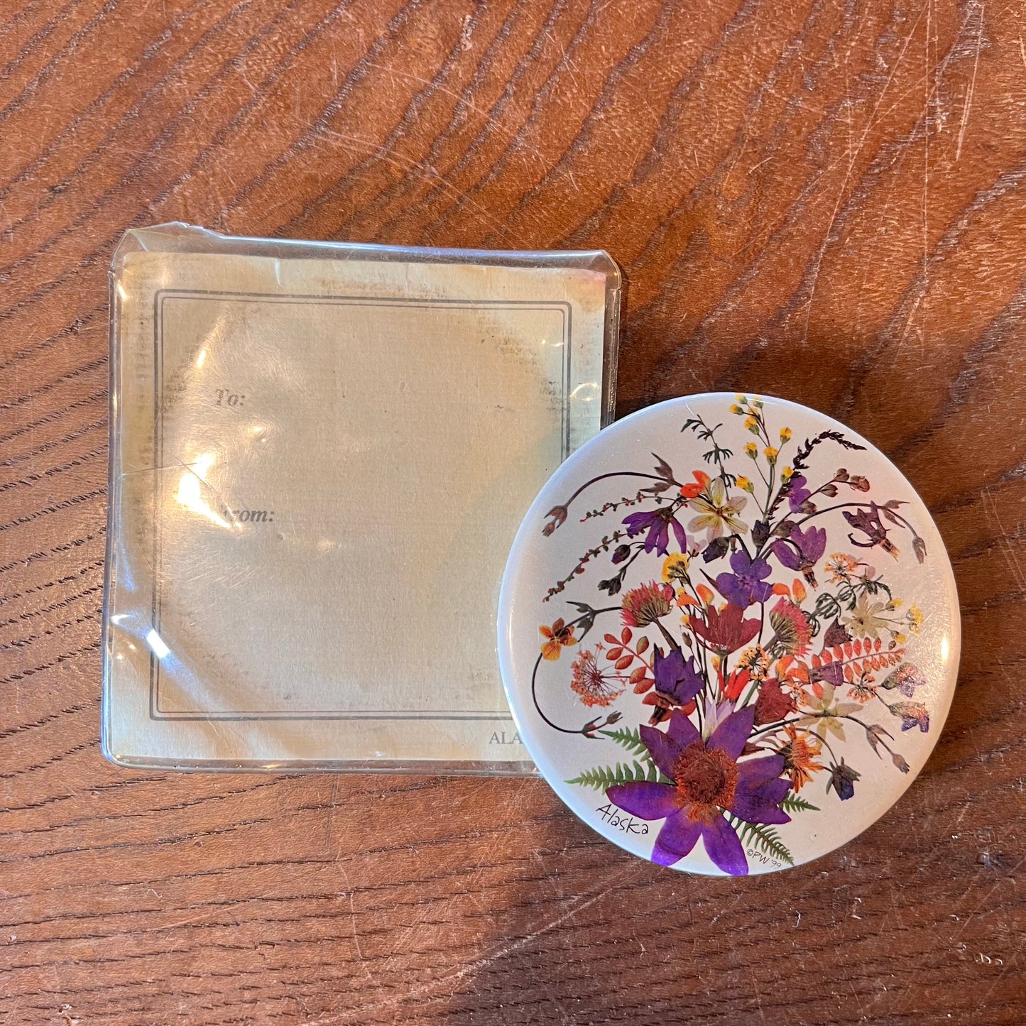 【USA vintage】ALASKA WILDFLOWER DESIGNS Pocket Mirror