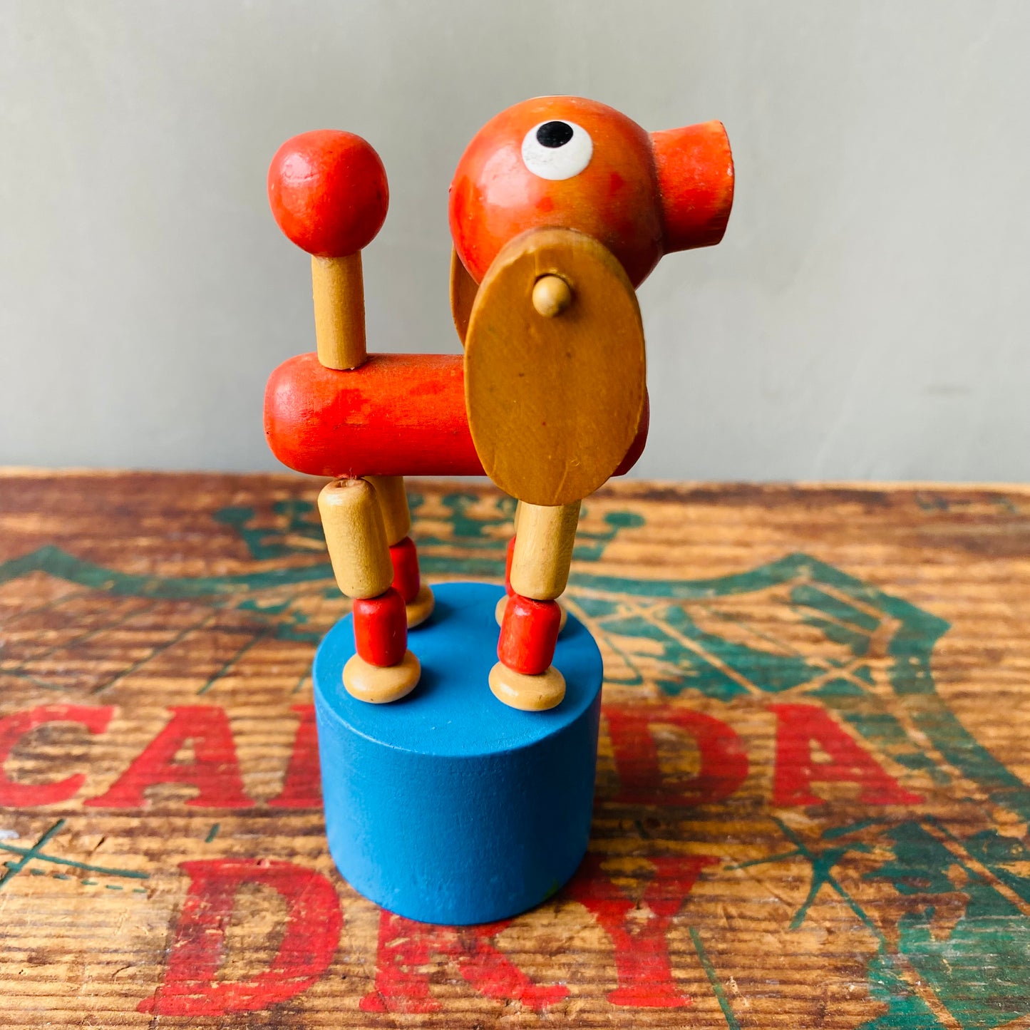 【Czechia vintage】 wooden push up toy