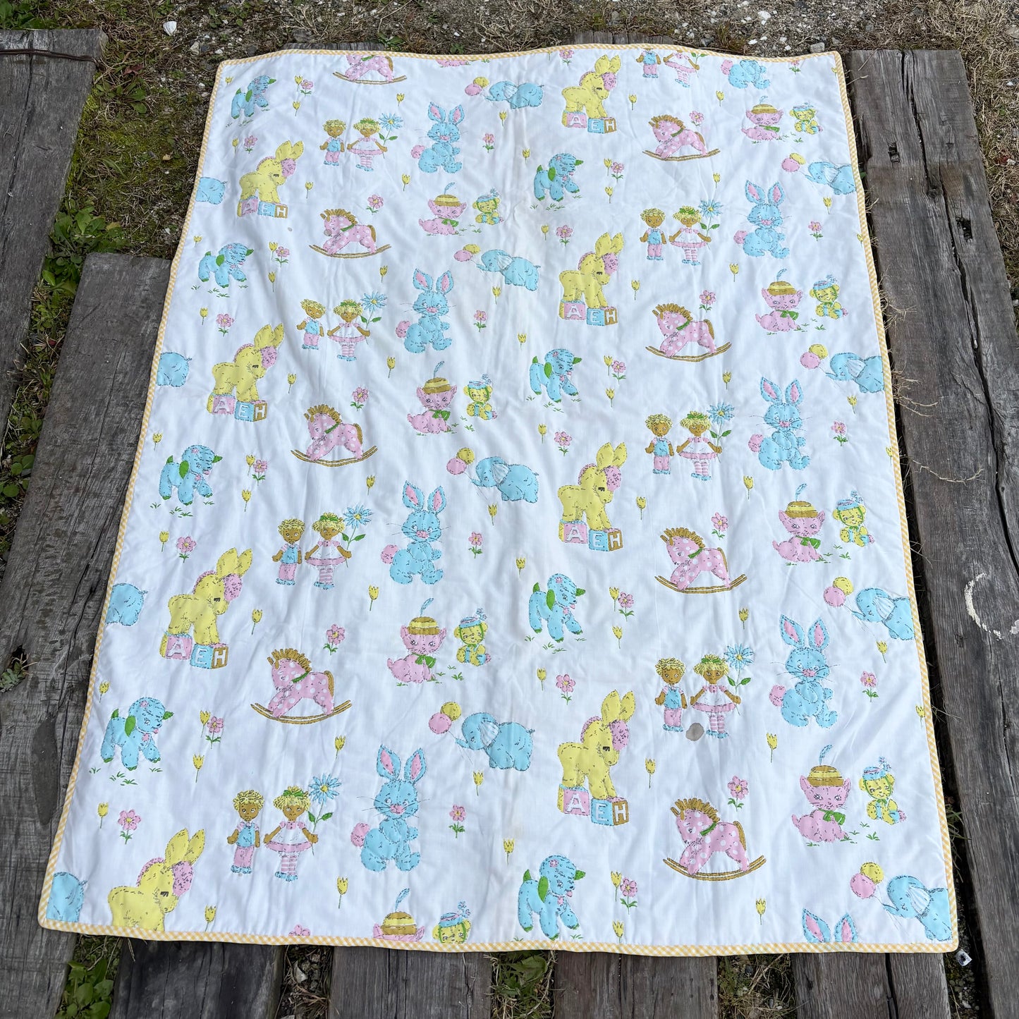 【1950s-1960s USA vintage】antique baby quilt