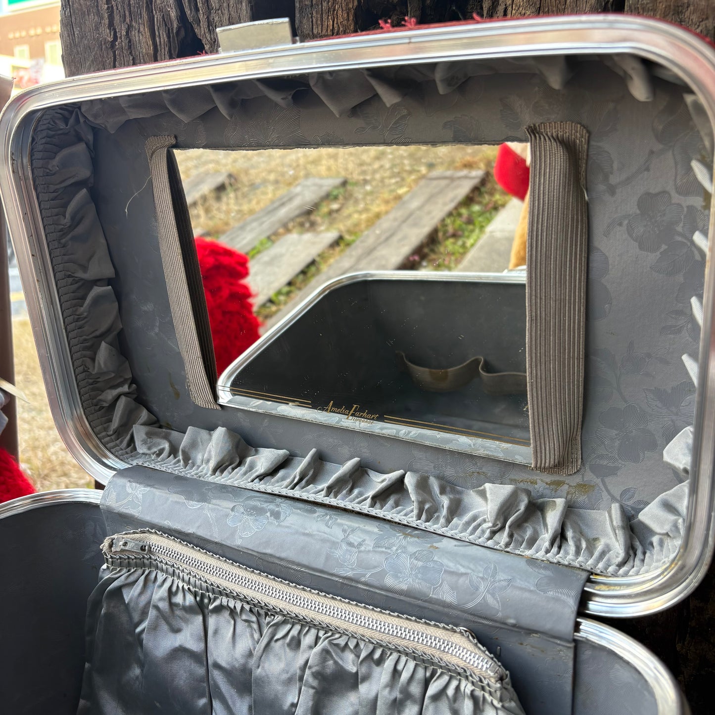 【1960s USA vintage】AMELIA EARHART train case