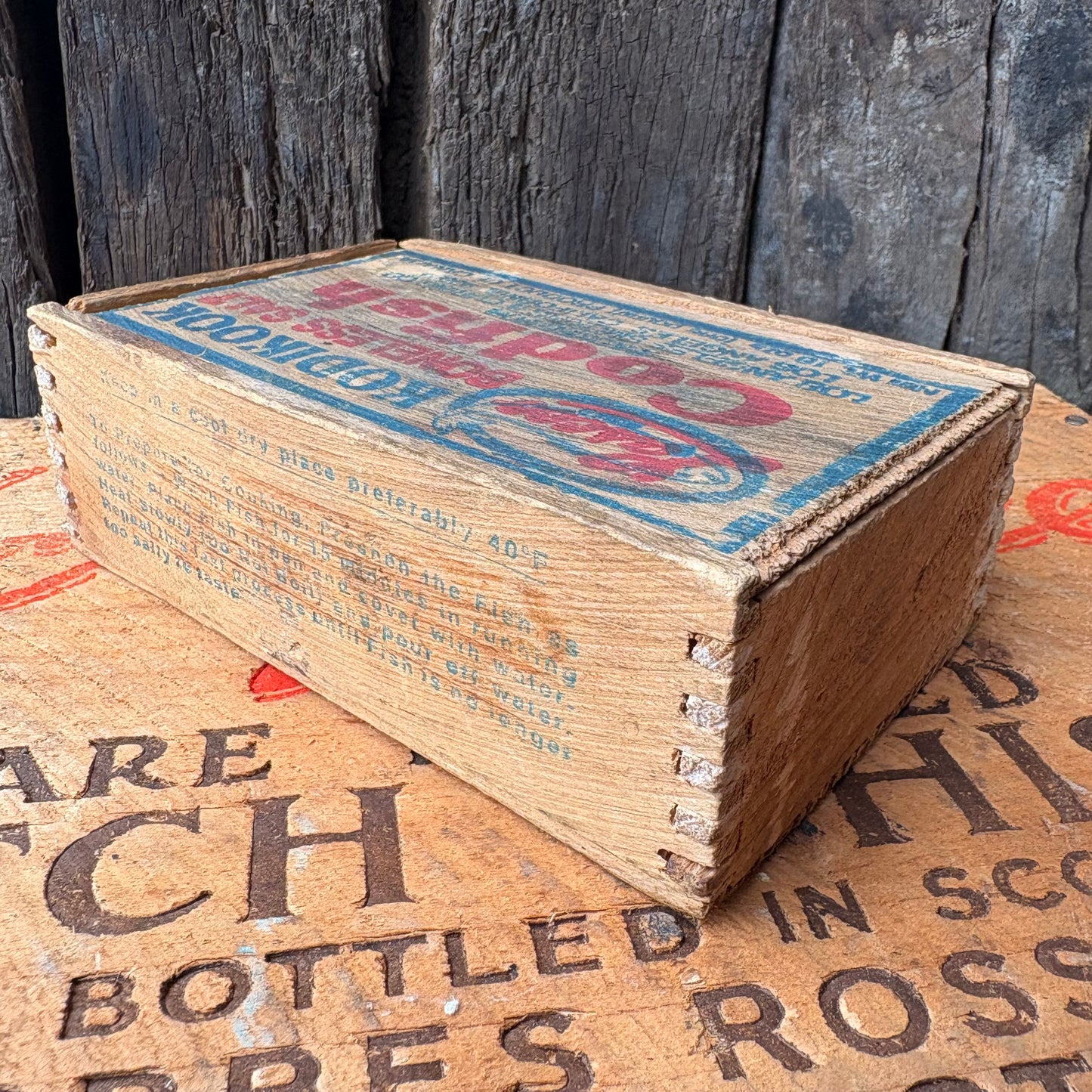 【1930s-50s USA Vintage】KODIKOOK Codfish Wooden Box
