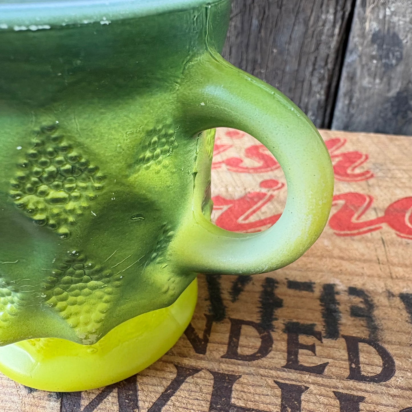 【1960-1976 USA vintage】Fire-King Kimberley mug Green