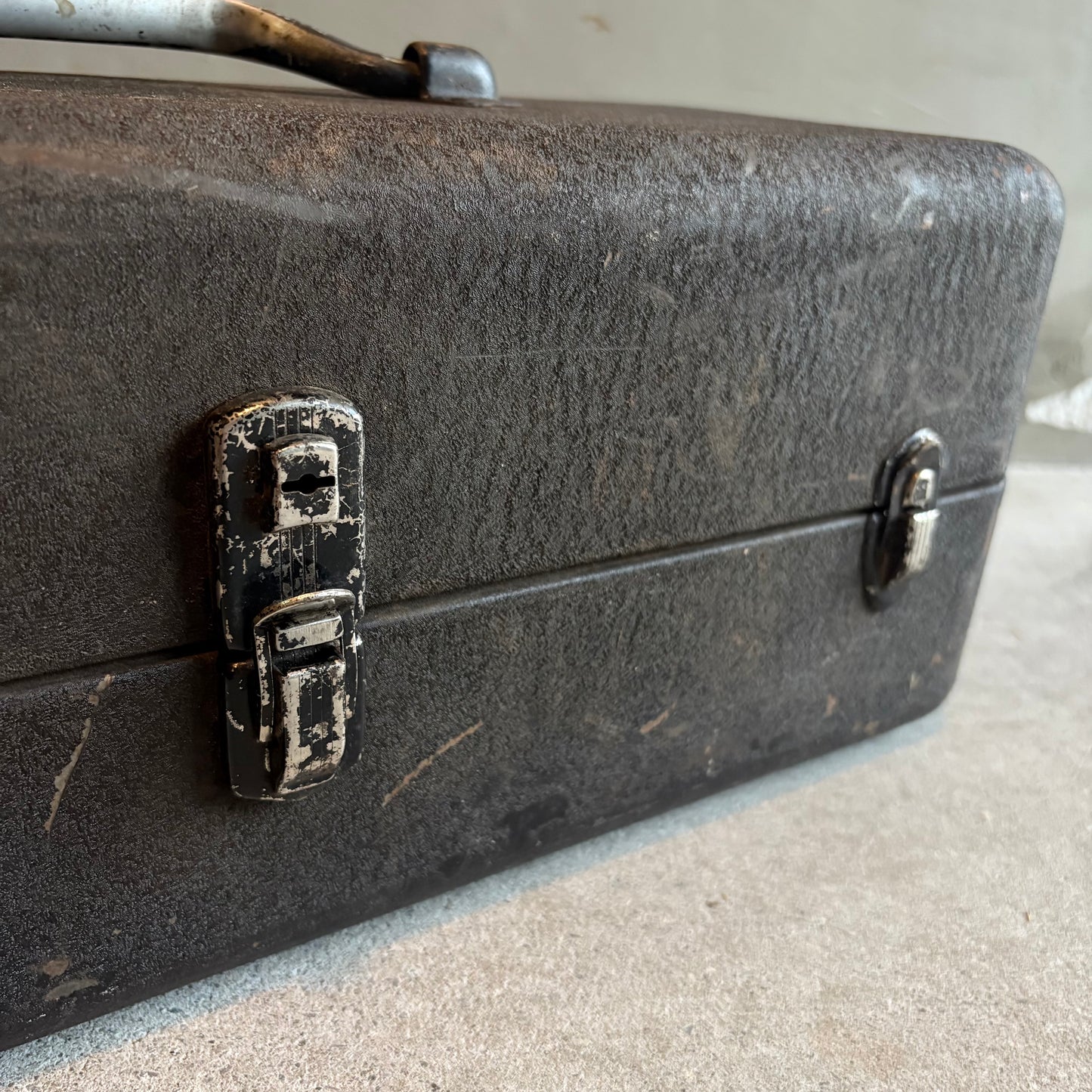【USA vintage】Iron Tool Box