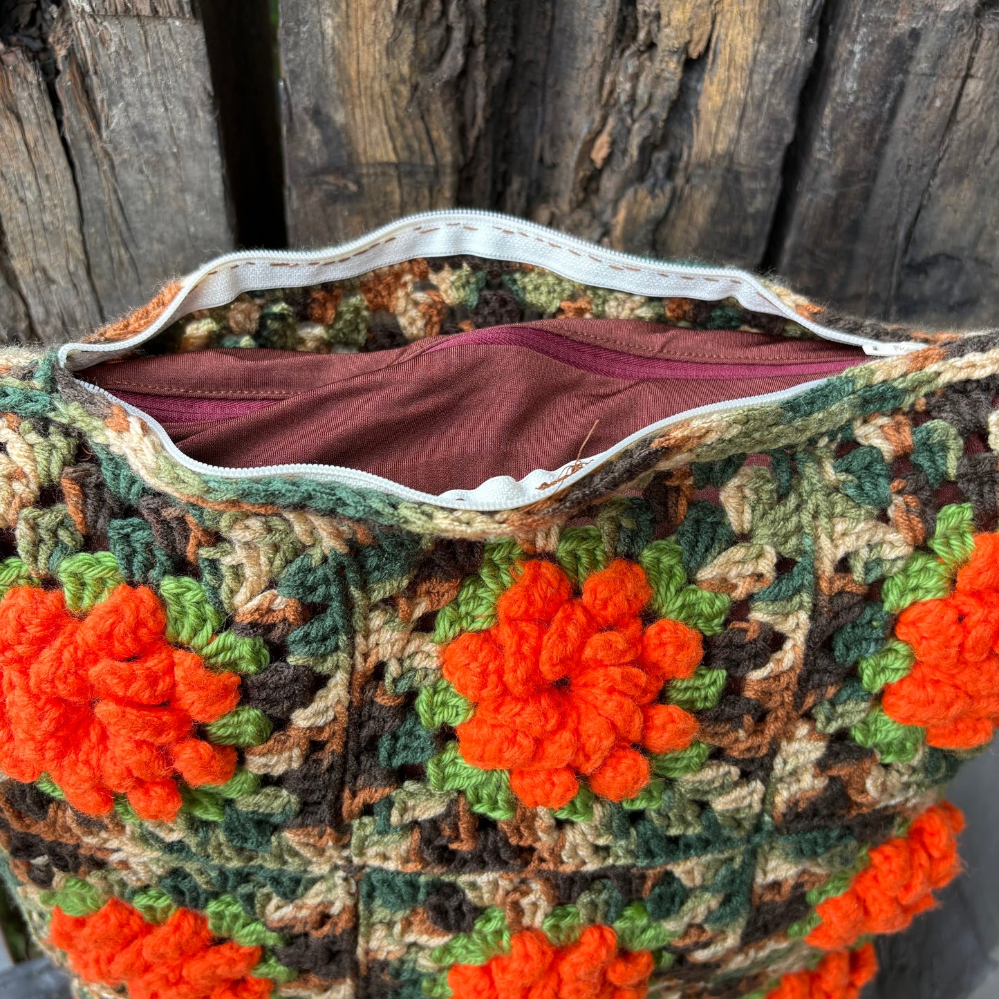 【USA vintage】 granny square flower cushion