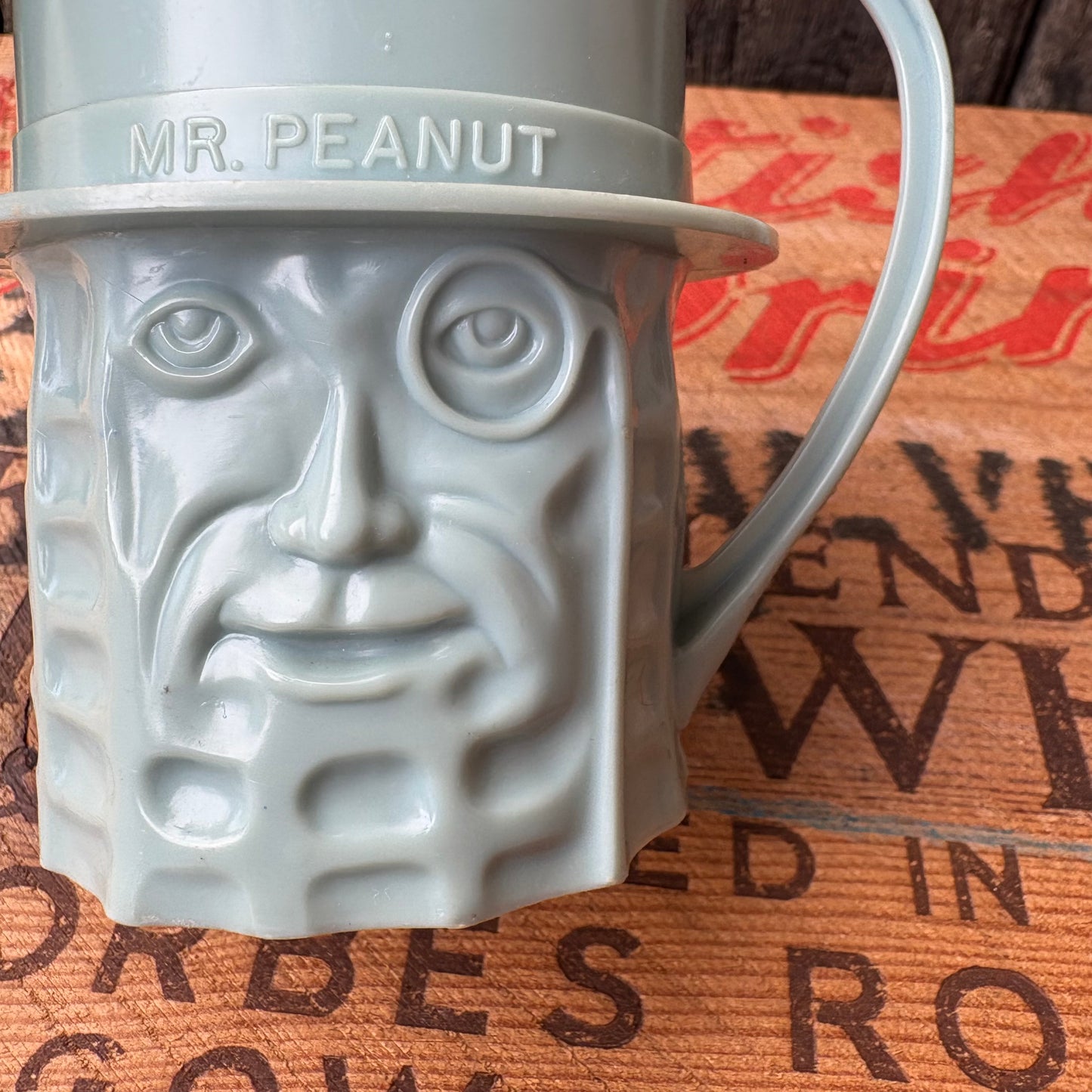 【1950s-1960s USA vintage】MR. PEANUT Plastic Mug Blue