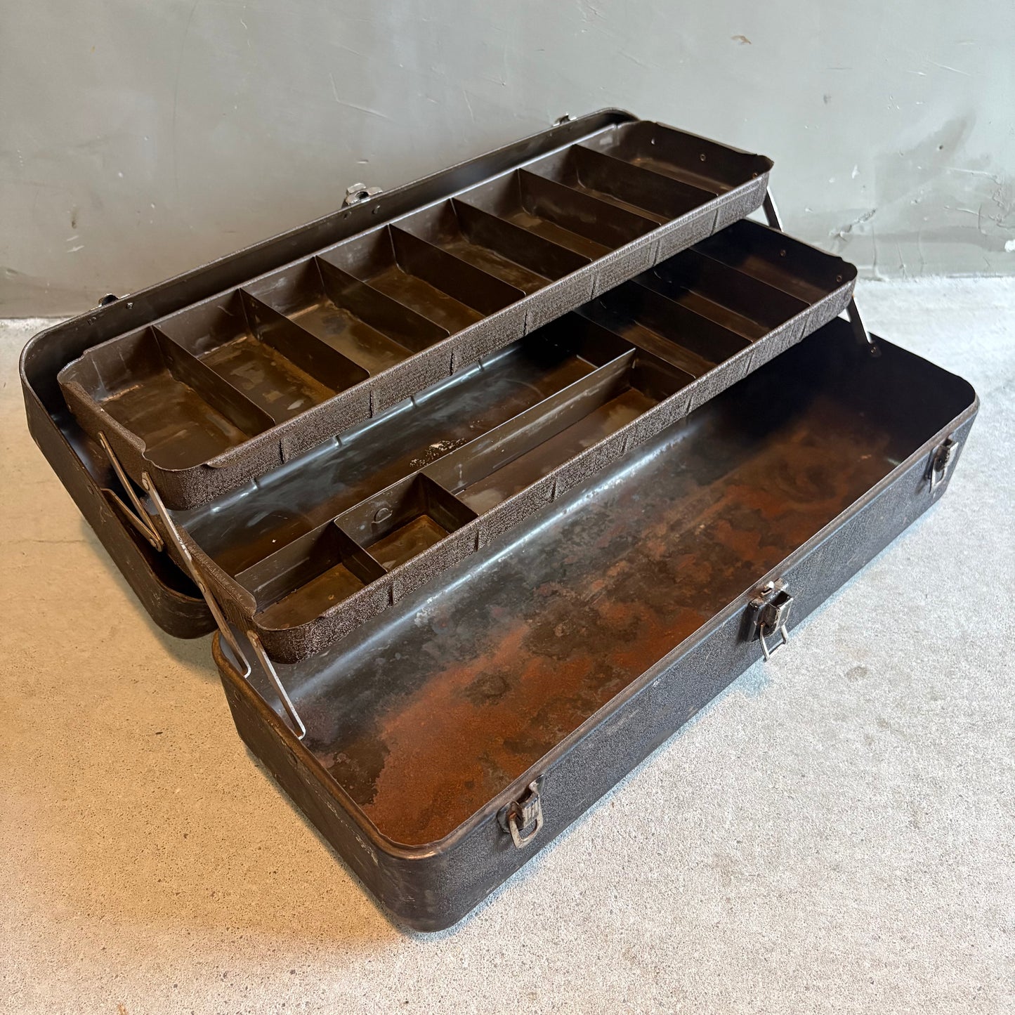 【USA vintage】Iron Tool Box