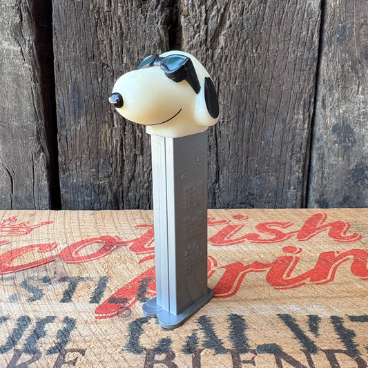 【vintage】PEZ Dispenser PEANUTS SNOOPY