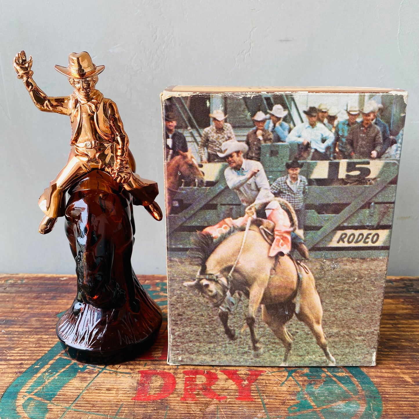 【USA vintage】AVON bottle BUCKING BRONCO