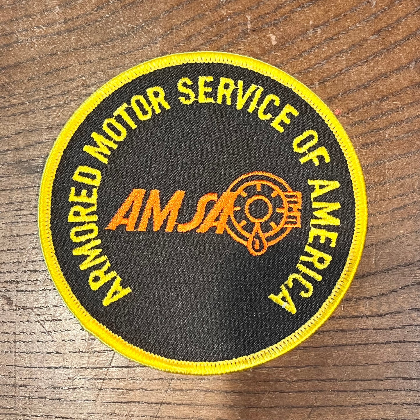 【USA vintage】ワッペン　ARMORED MOTOR SERVICE OF AMERICA