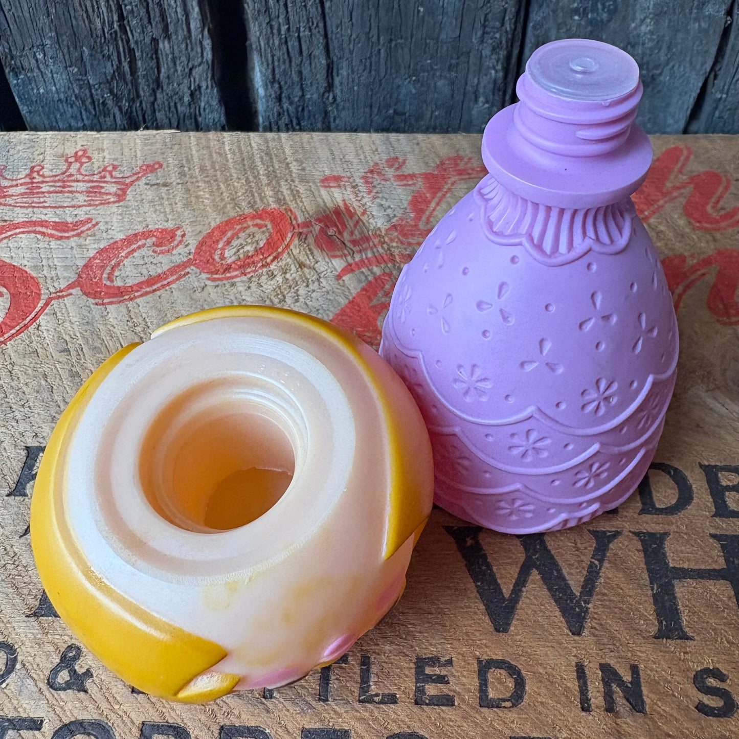 【1970s USA vintage】AVON Small World bottle