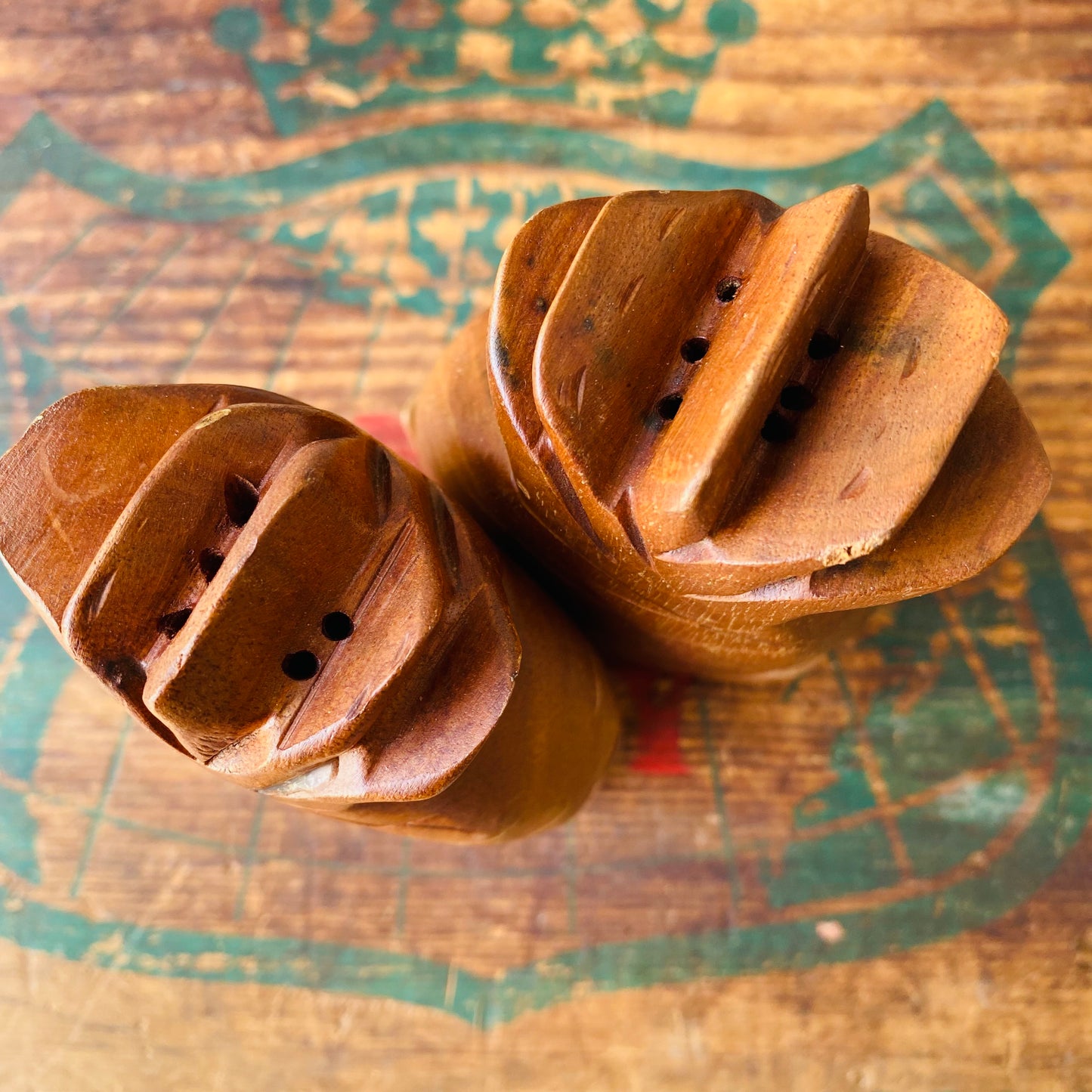 【vintage】wooden pineapple salt & pepper set