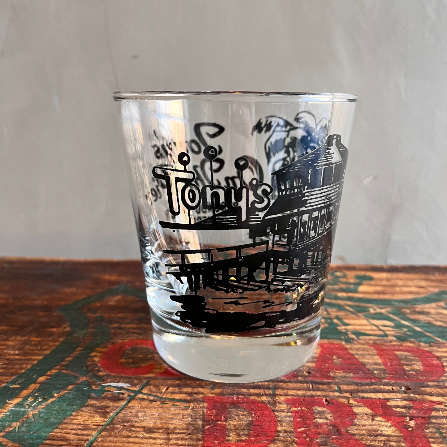 【USA vintage】Tony's on the Pier Souvenir glass