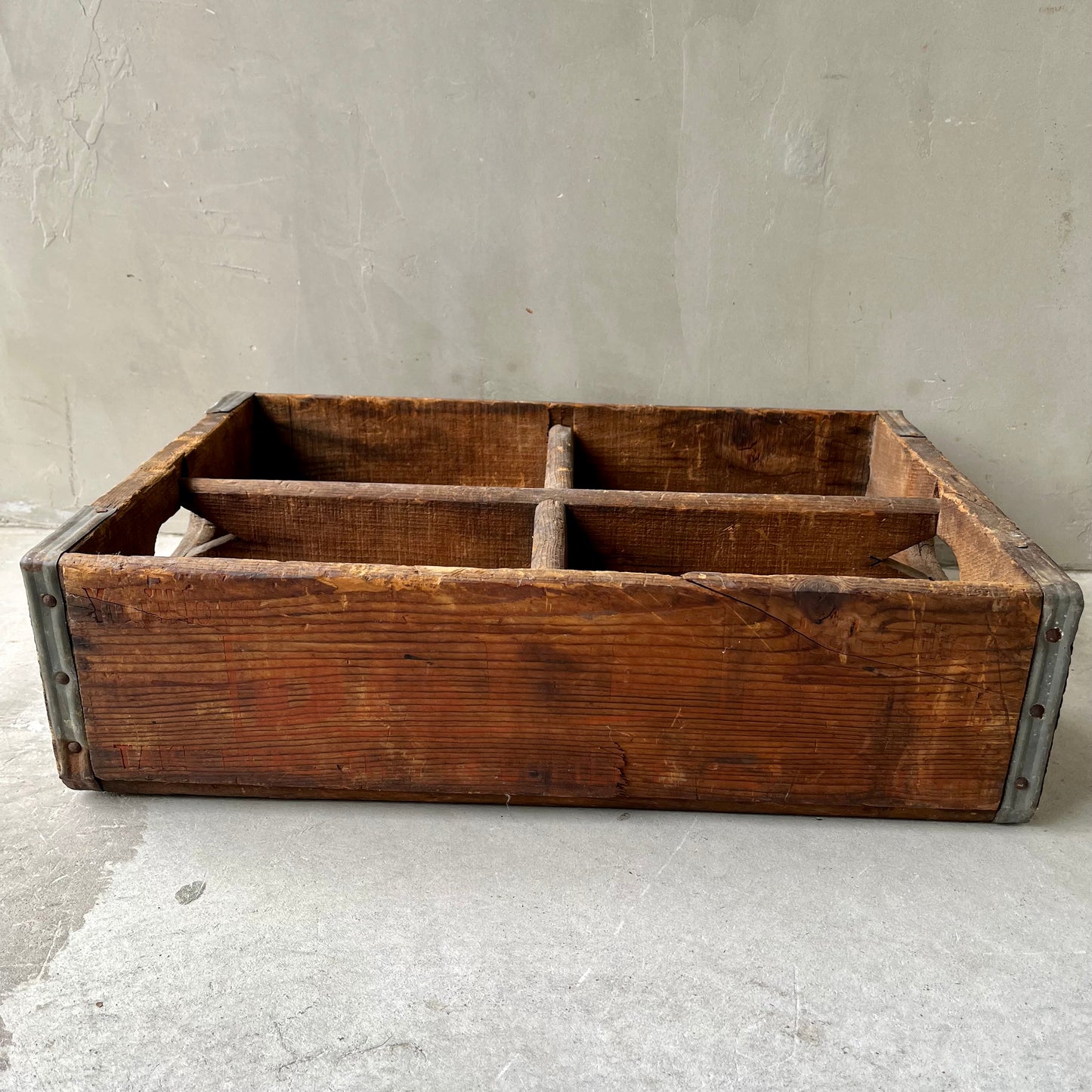 【USA vintage】DAD’S ROOT BEER WOODEN BOX