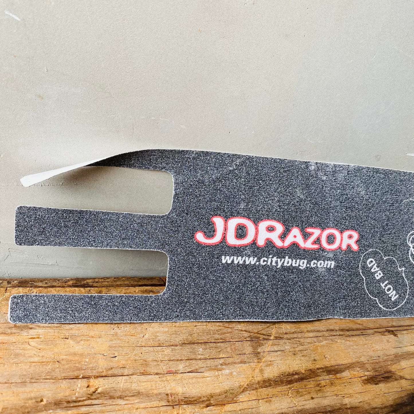 JD RAZOR kickboard deck tape NOT BAD