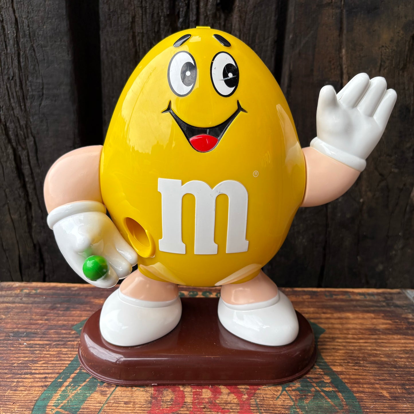 【1990s】m&m's chocolate dispenser yellow