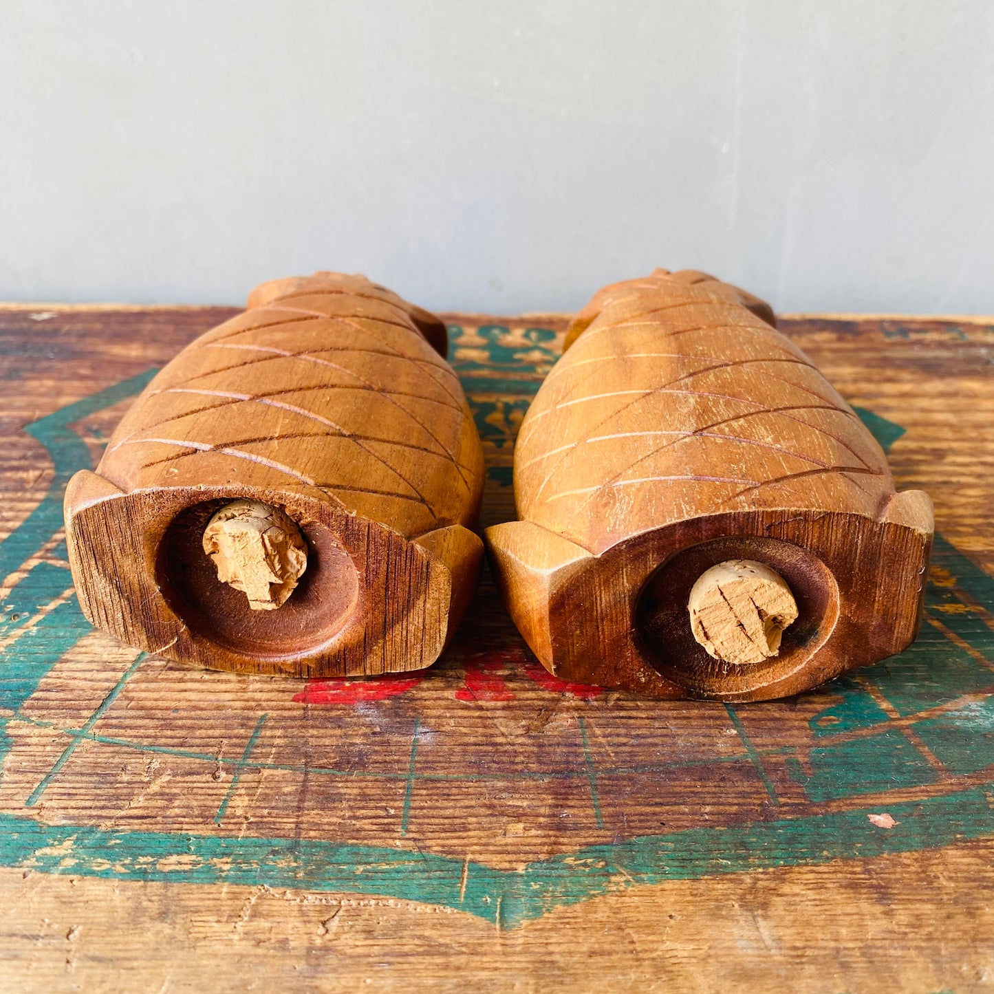 【vintage】wooden pineapple salt & pepper set