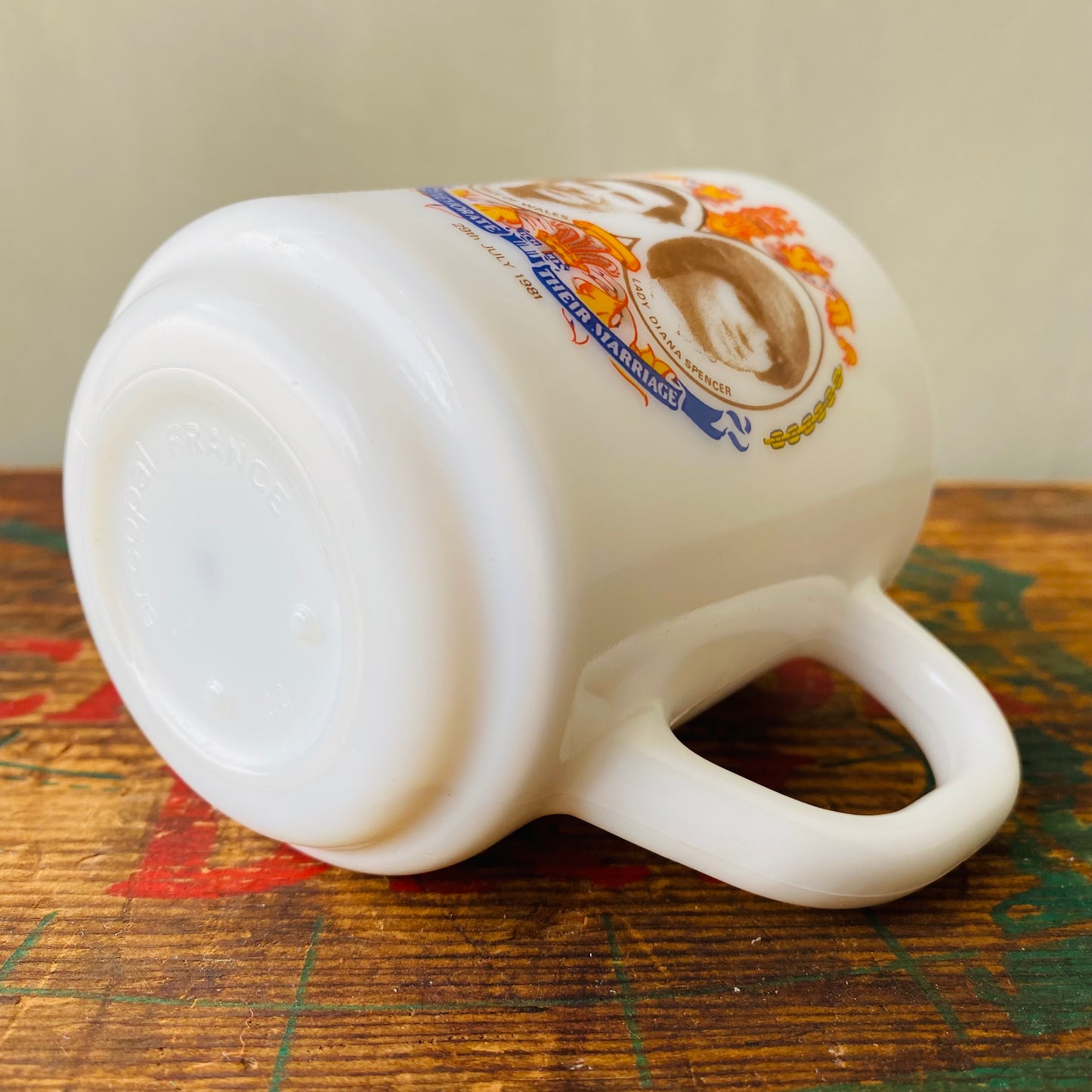 【1981 vintage】arcopal FRANCE mug