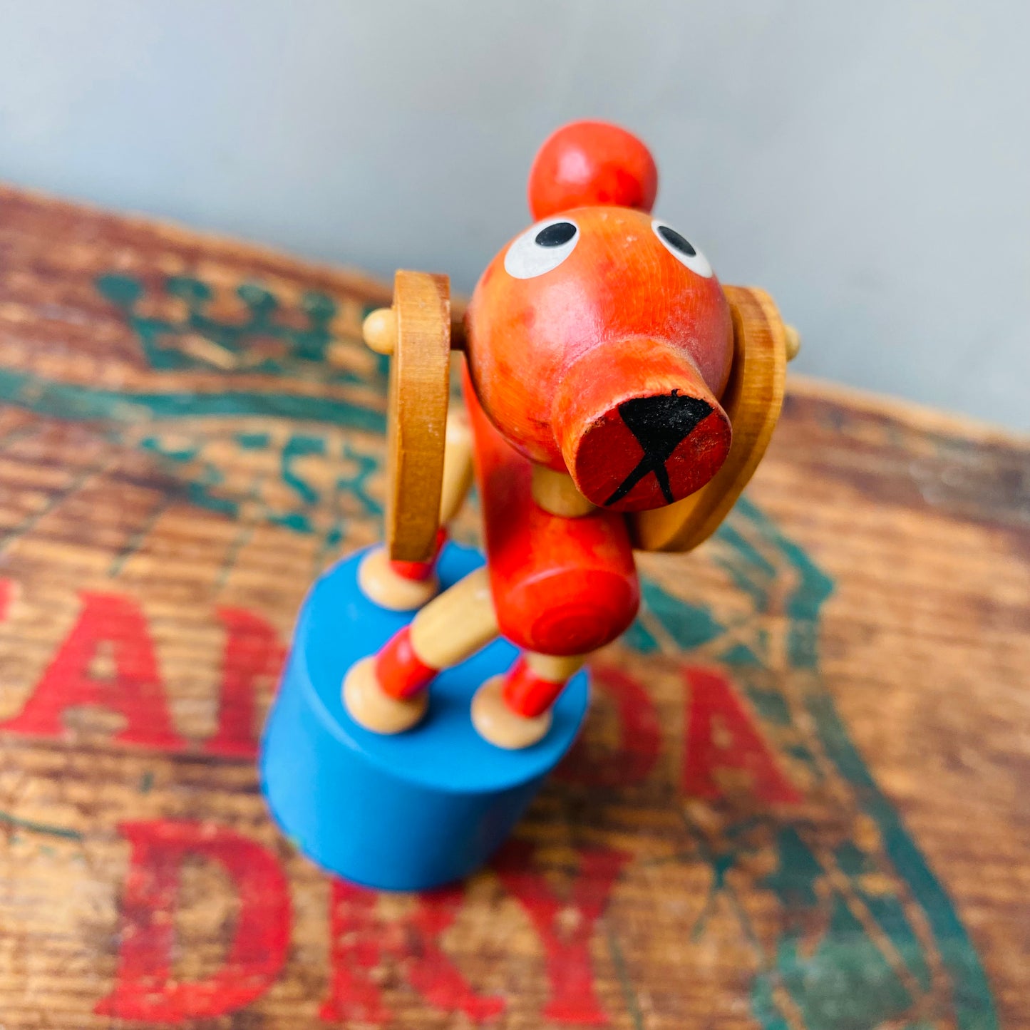 【Czechia vintage】 wooden push up toy