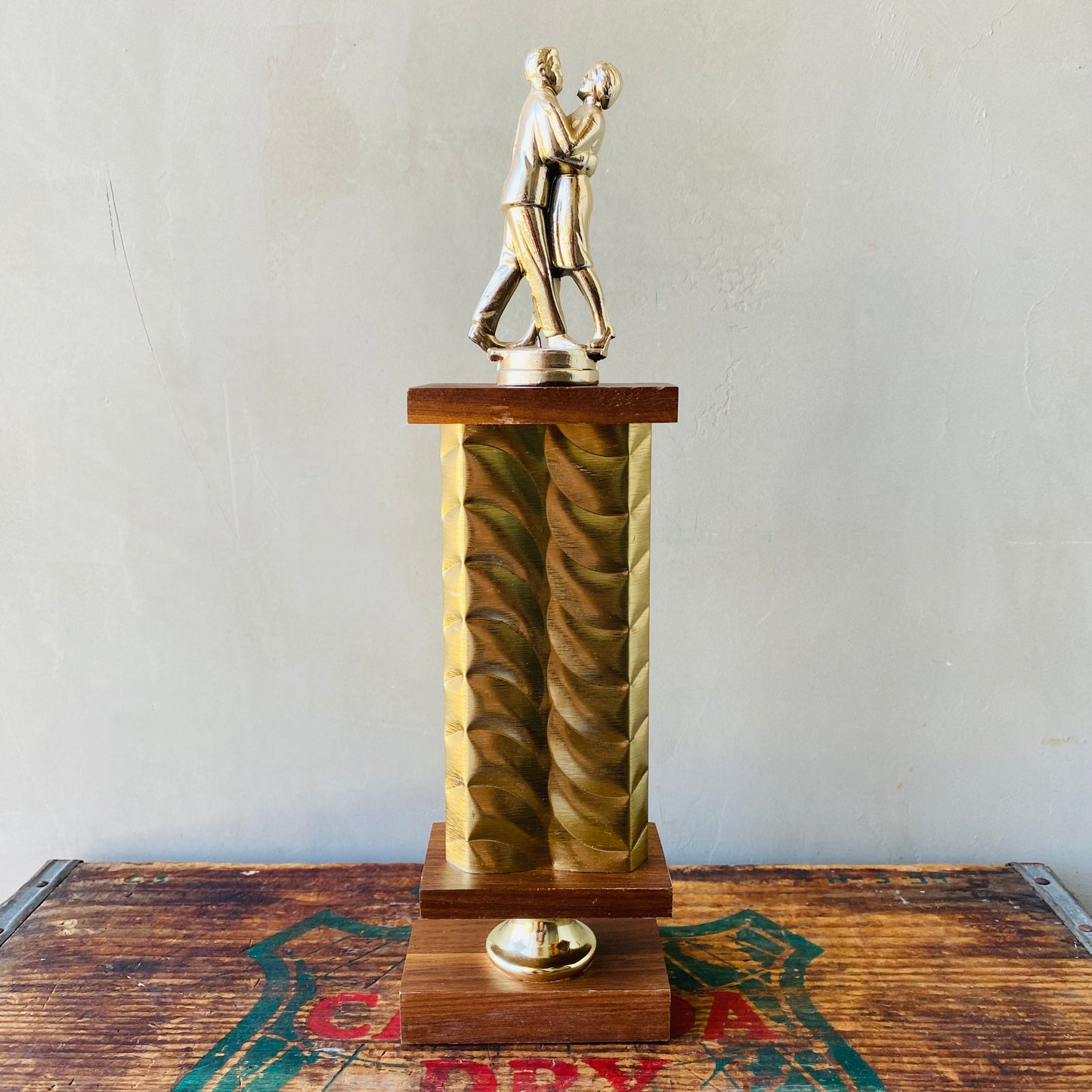 【1980s vintage】polka dance trophy