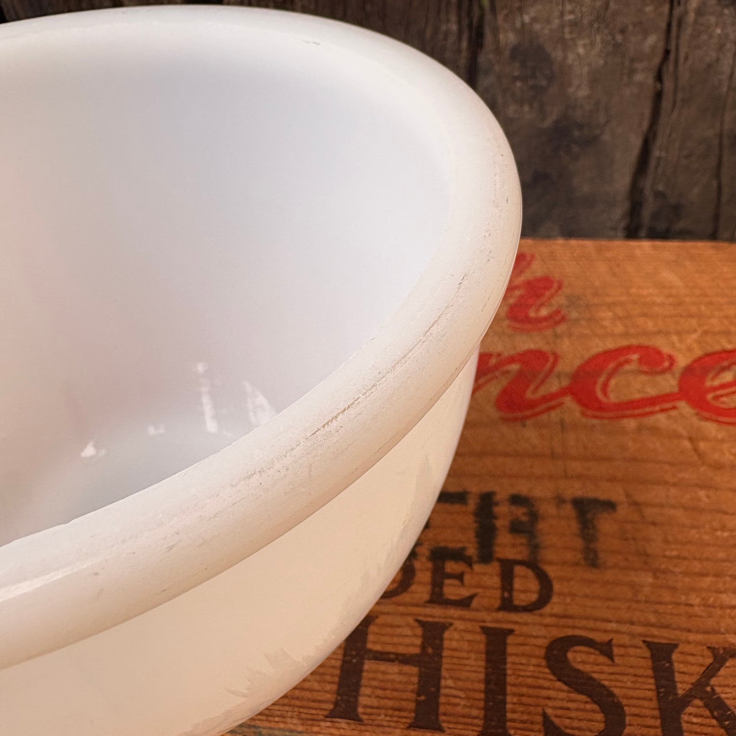 【USA vintage】GLASBAKE Sunbeam Milk Glass Mixing Bowl