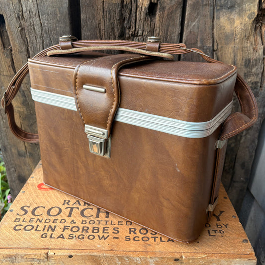 【1970s USA vintage】Leather Camera Bag