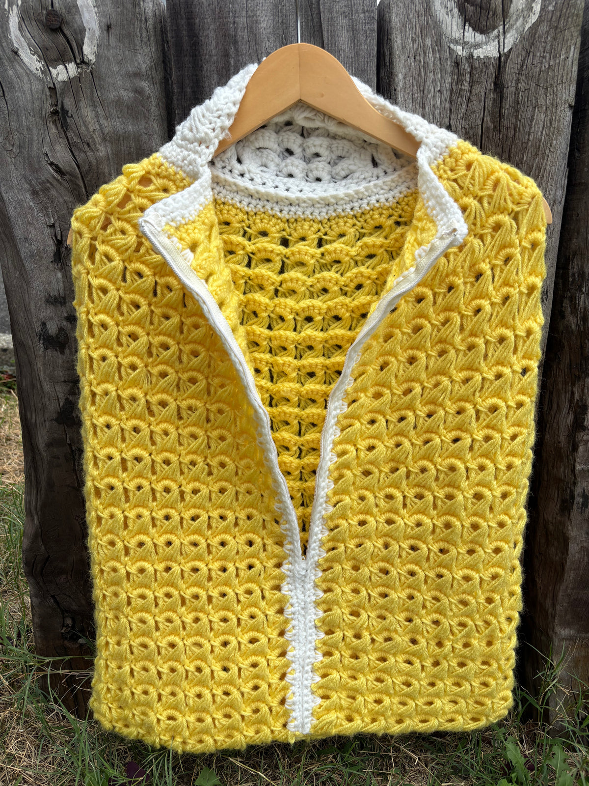 【USA vintage】Handmade Crochet Hooded Baby Bunting