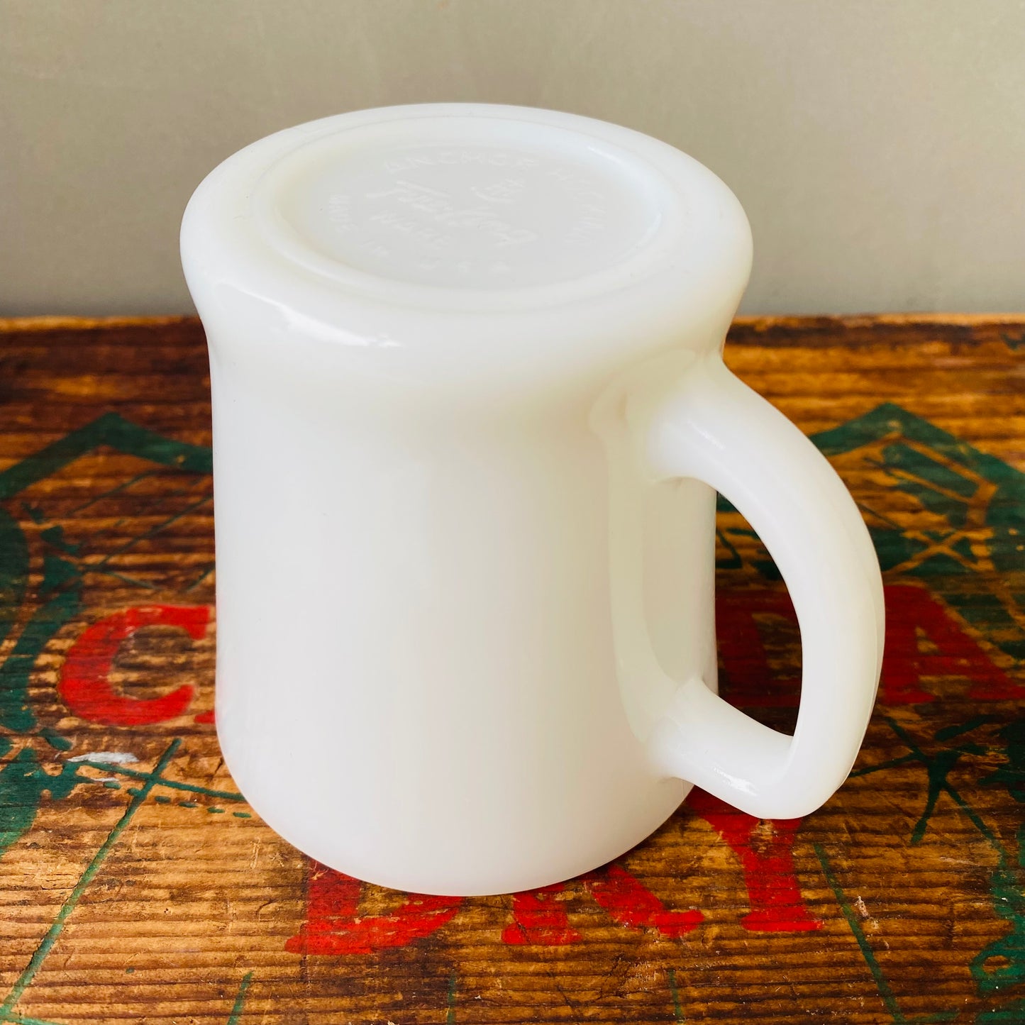 【1960s USA vintage】Fire-King D handle mug milk white